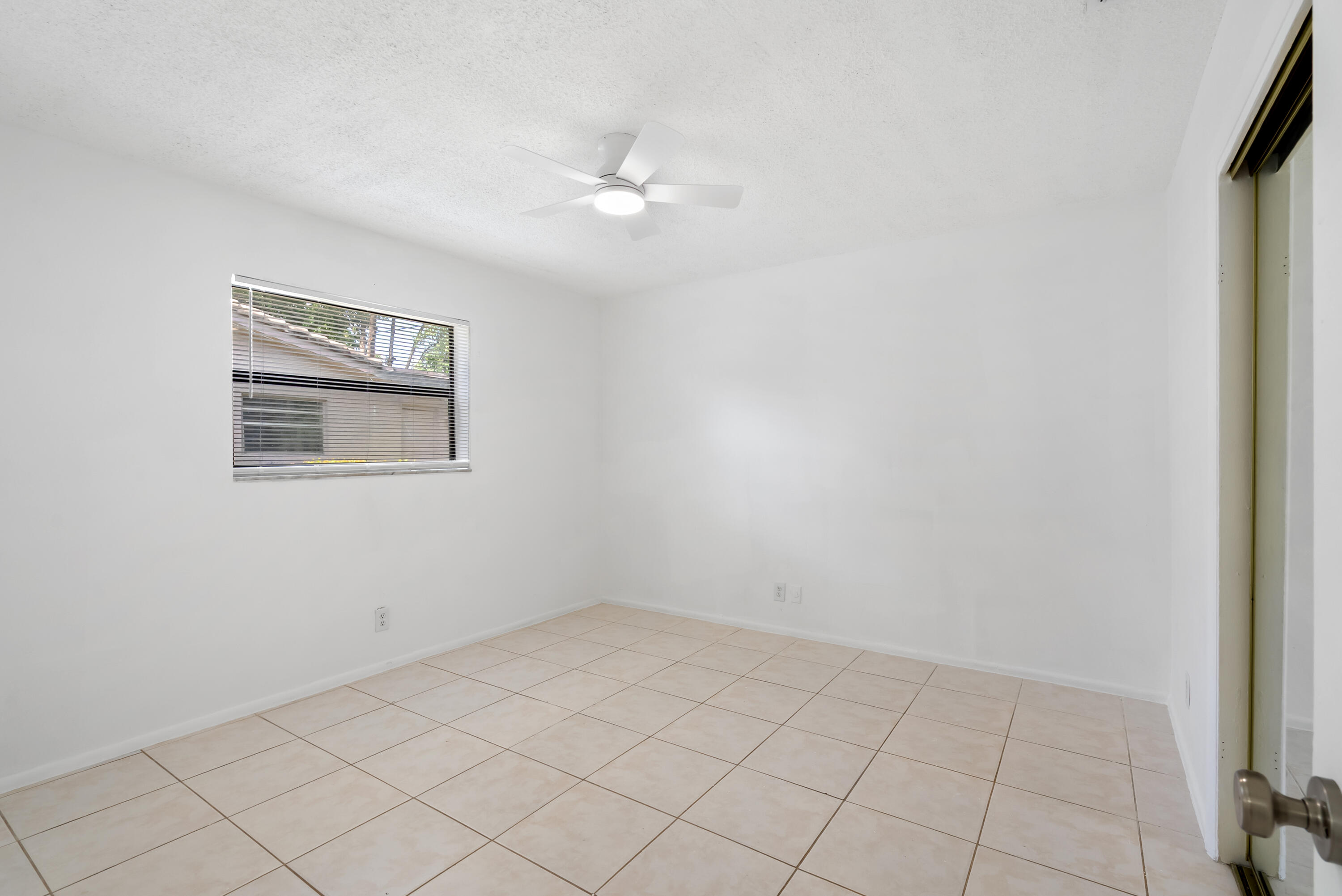 4108 Nw 79th Avenue 1 Property Photo 21