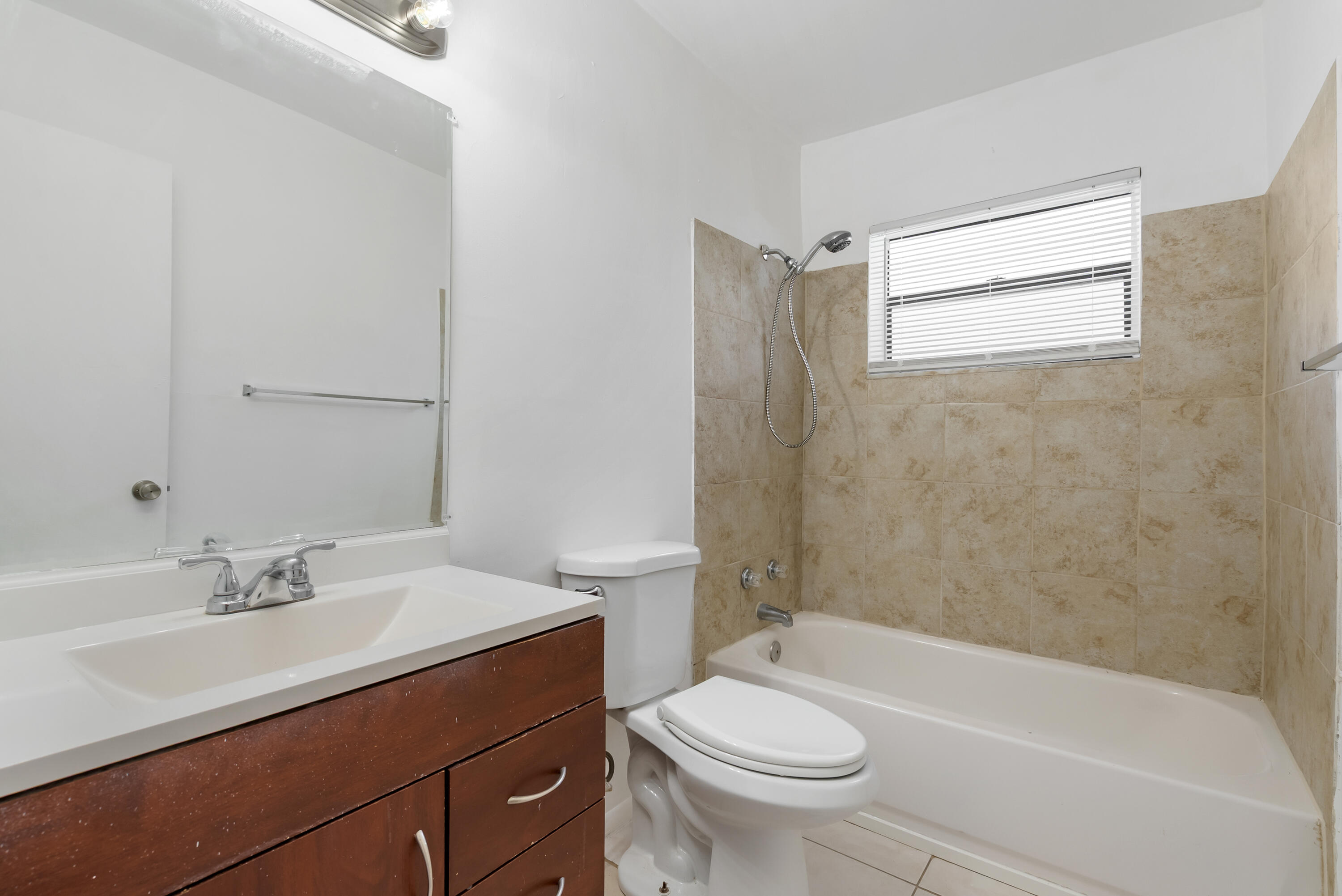 4108 Nw 79th Avenue 1 Property Photo 22