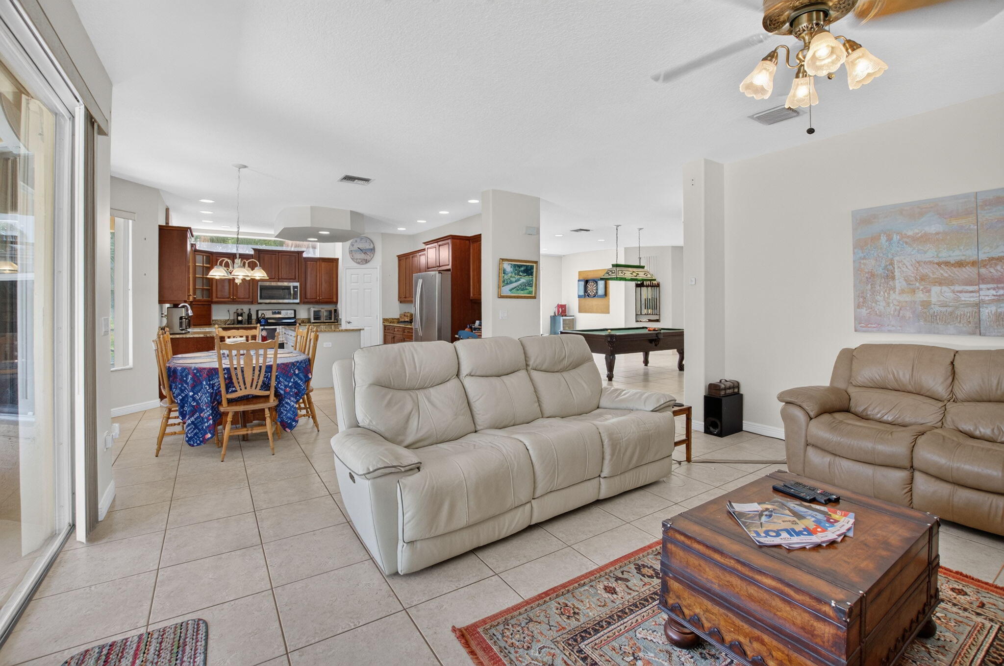 7541 Downwinds Lane Property Photo 8