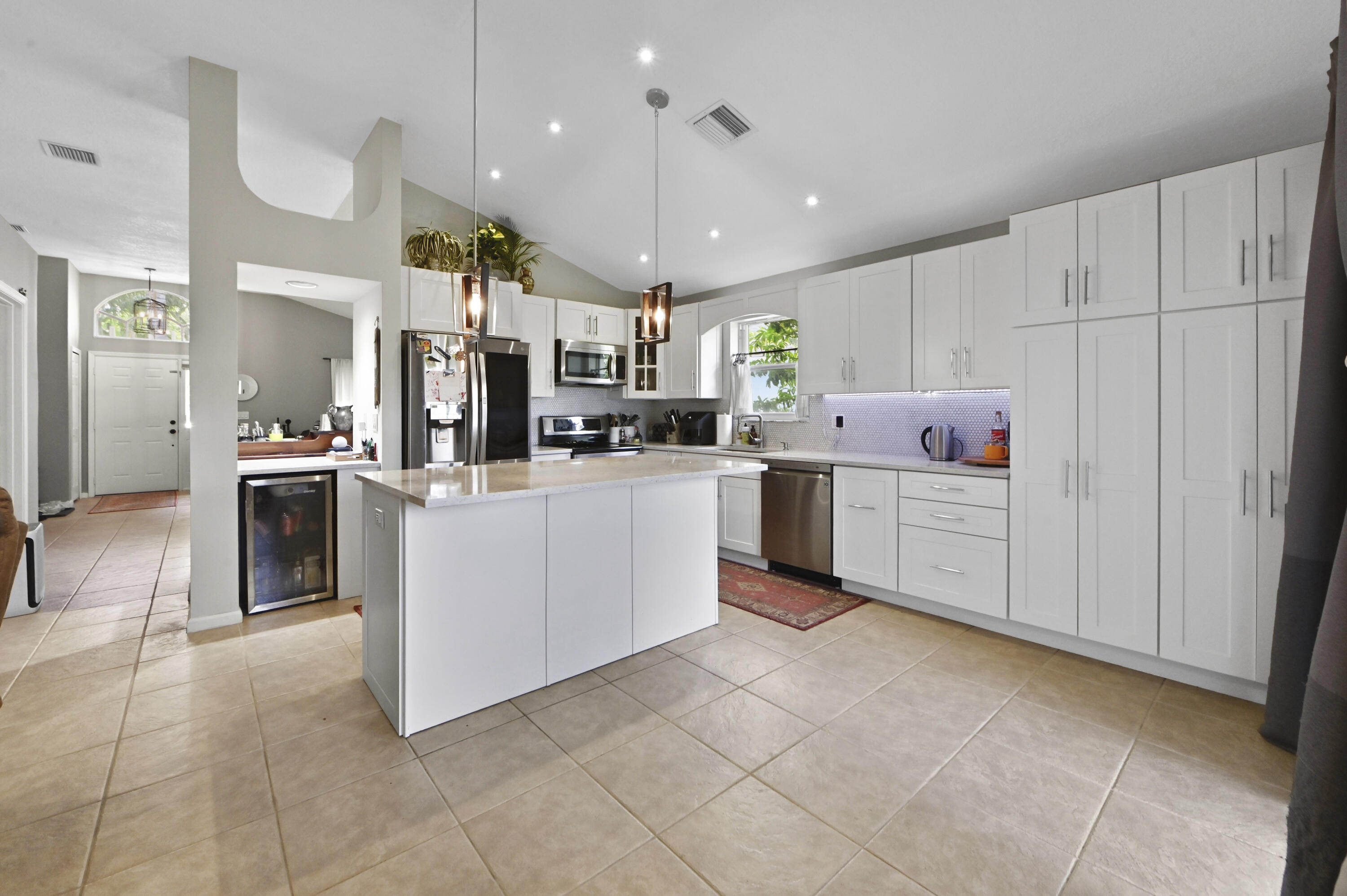 2203 Soundings Court Property Photo 10