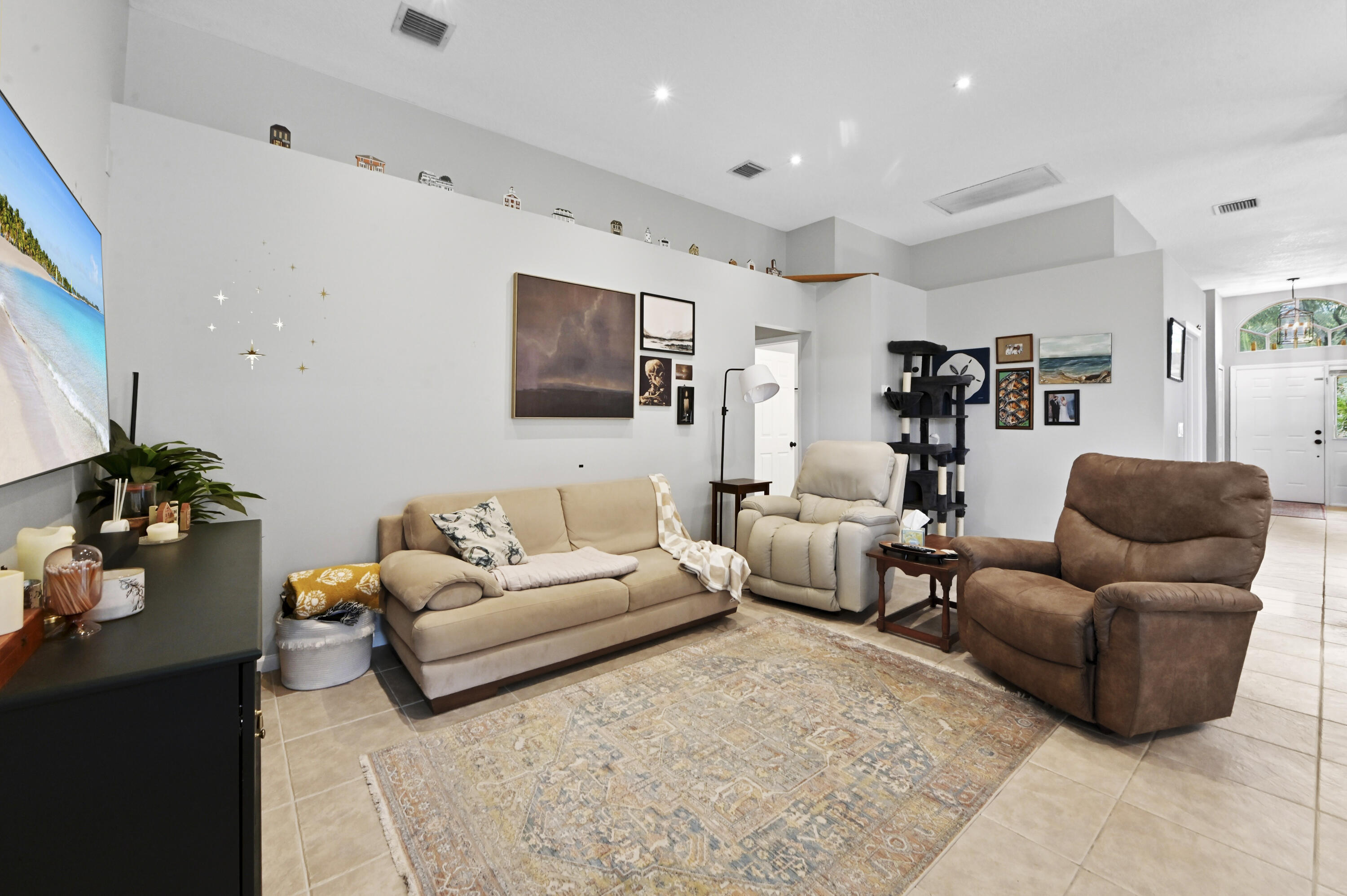 2203 Soundings Court Property Photo 15