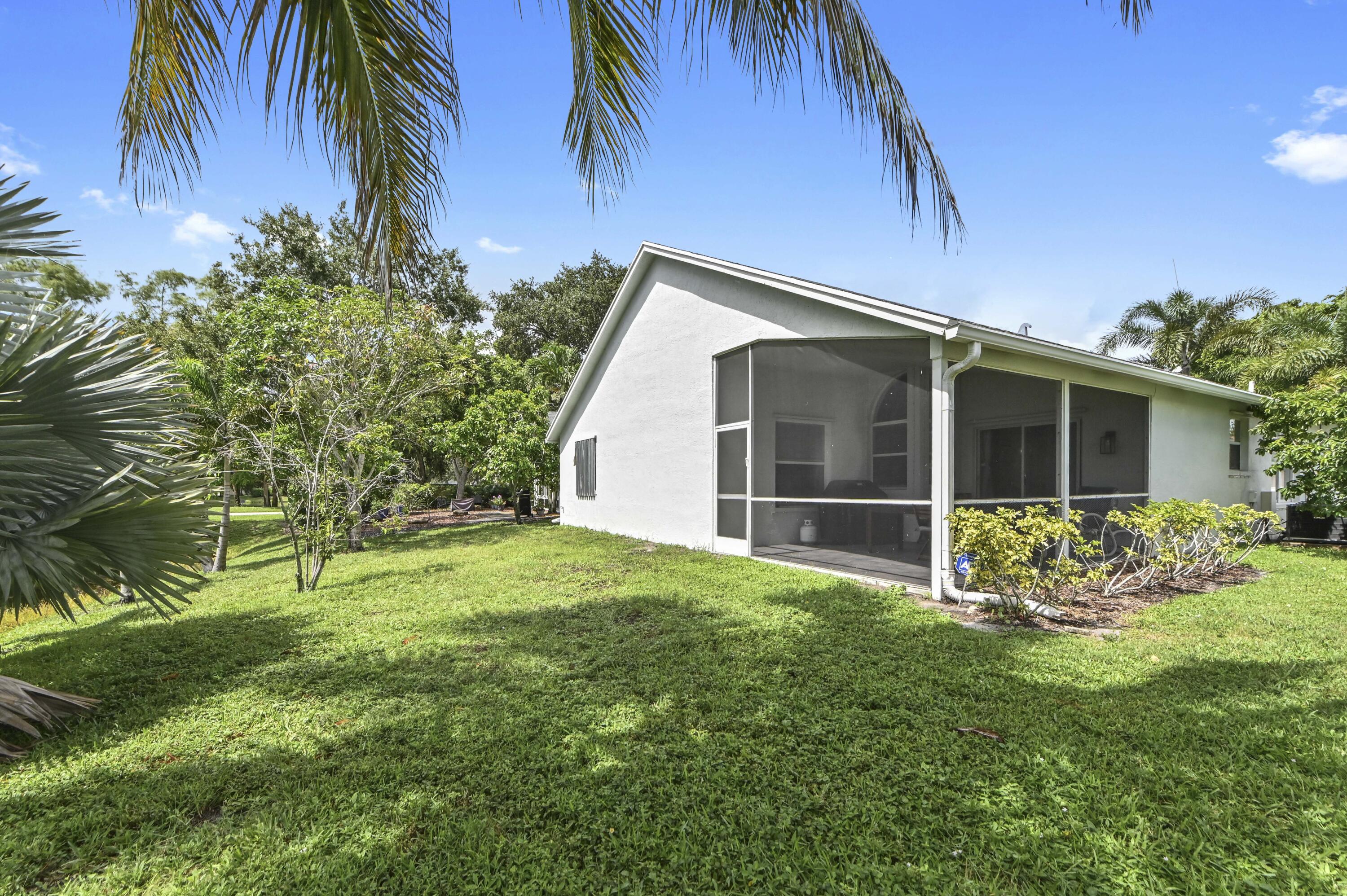2203 Soundings Court Property Photo 29
