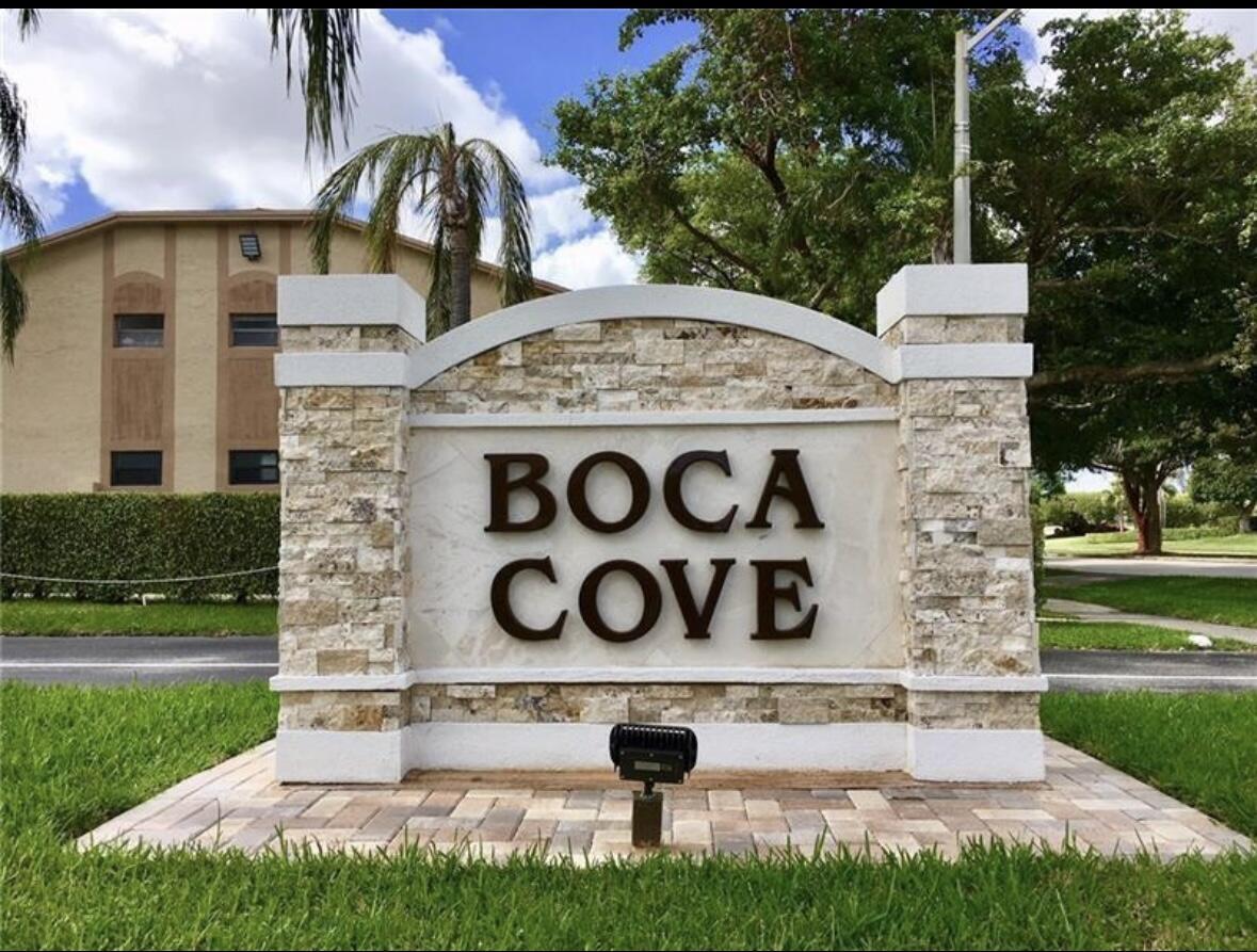 9466 BOCA COVE Circle 301 Property Photo 1
