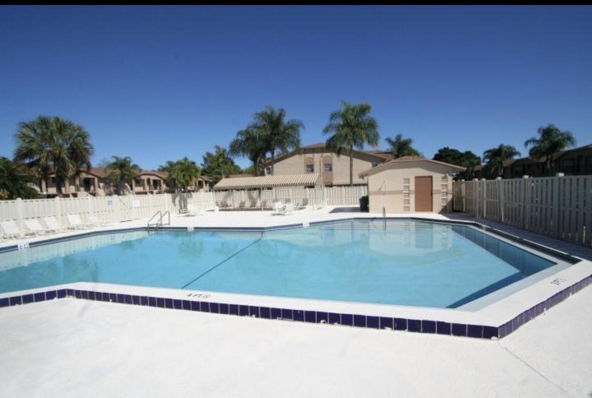 9466 Boca Cove Circle 301 Property Photo 8