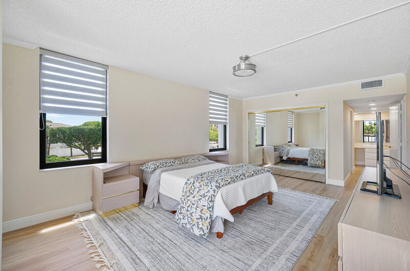 4748 S Ocean Boulevard 2a Property Photo 14