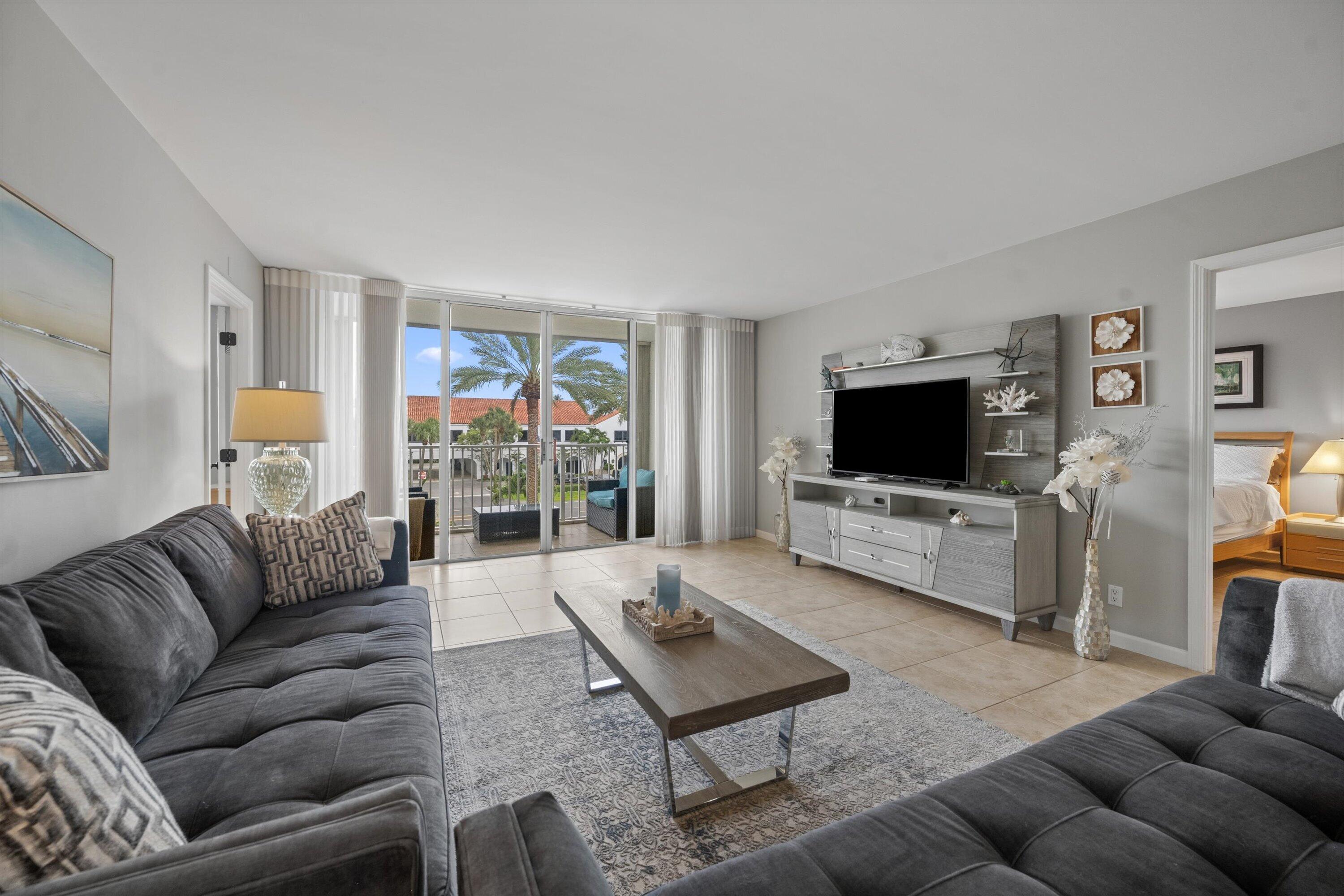 2860 S Ocean Boulevard 316 Property Photo 8