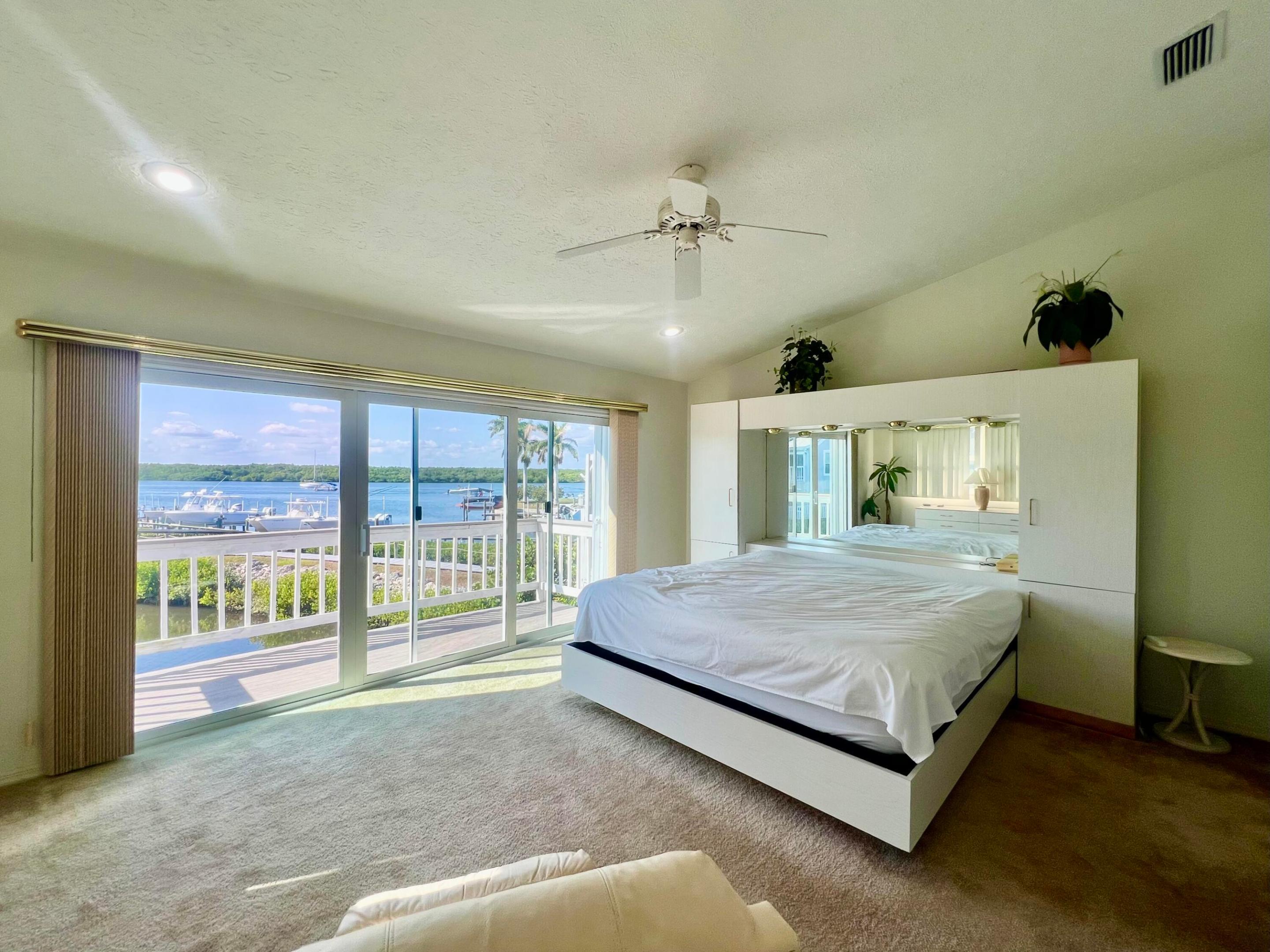 2486 Harbour Cove Drive Property Photo 17
