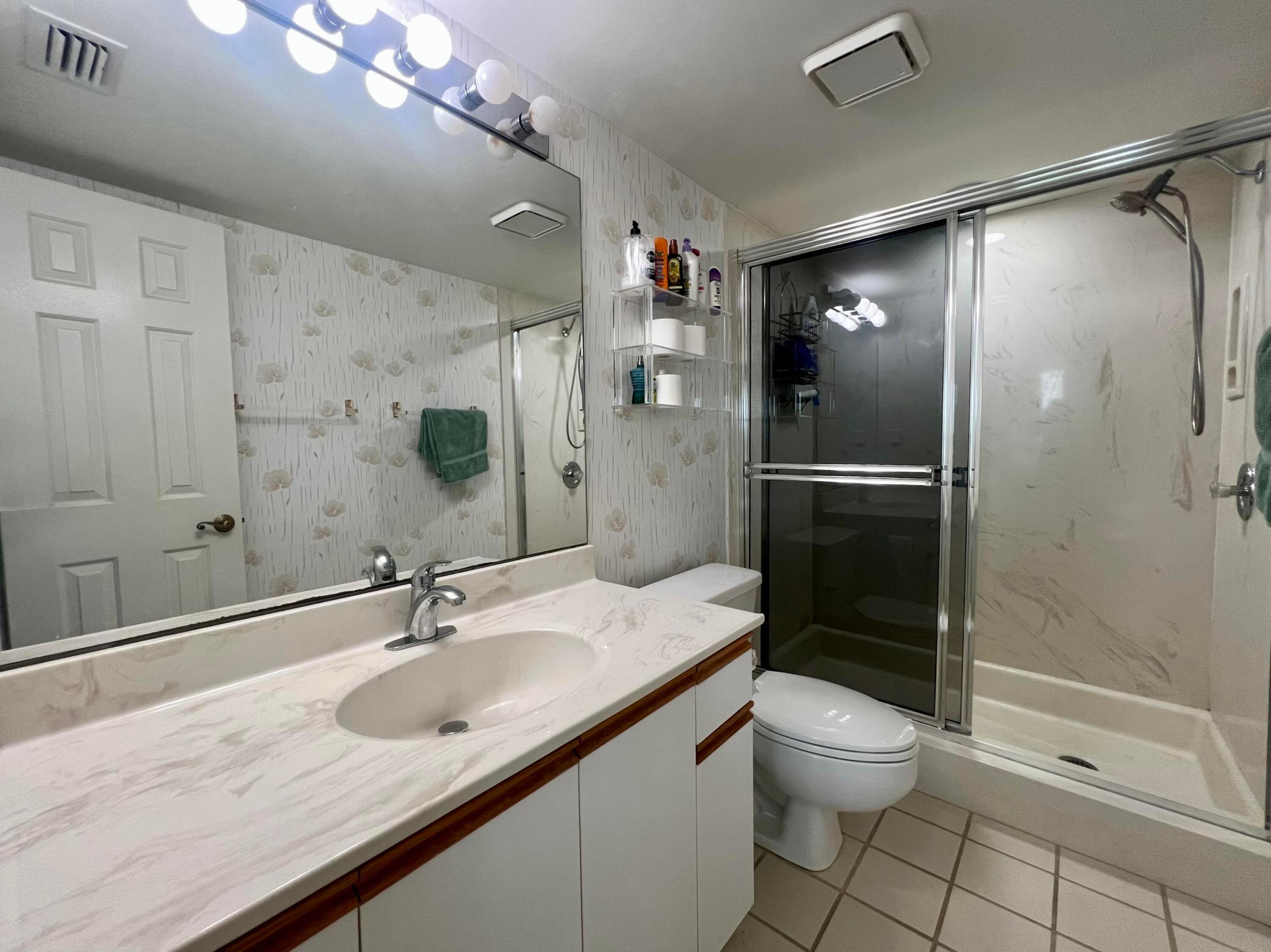 2486 Harbour Cove Drive Property Photo 19