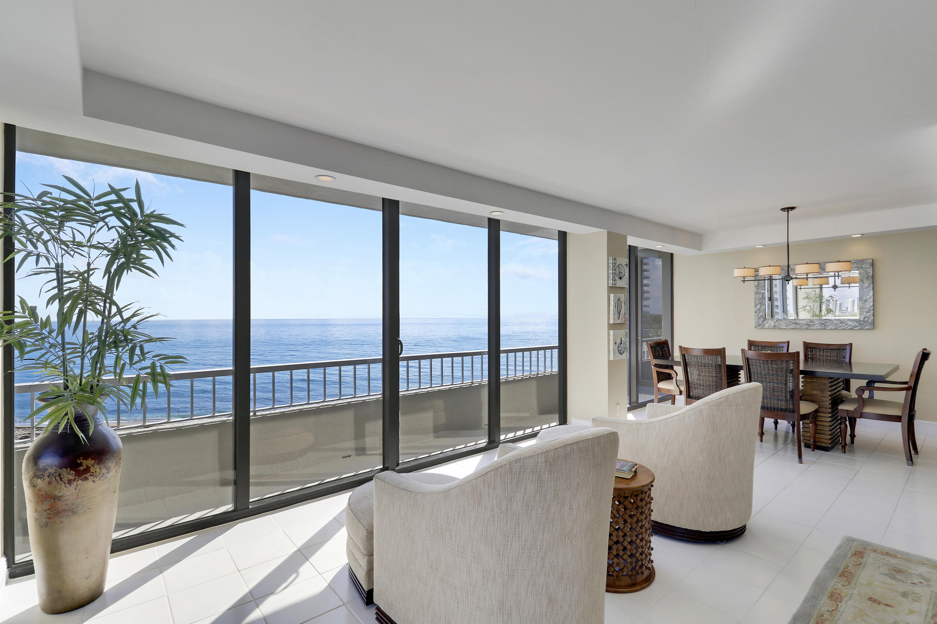 5510 N Ocean Drive 4c Property Photo 6
