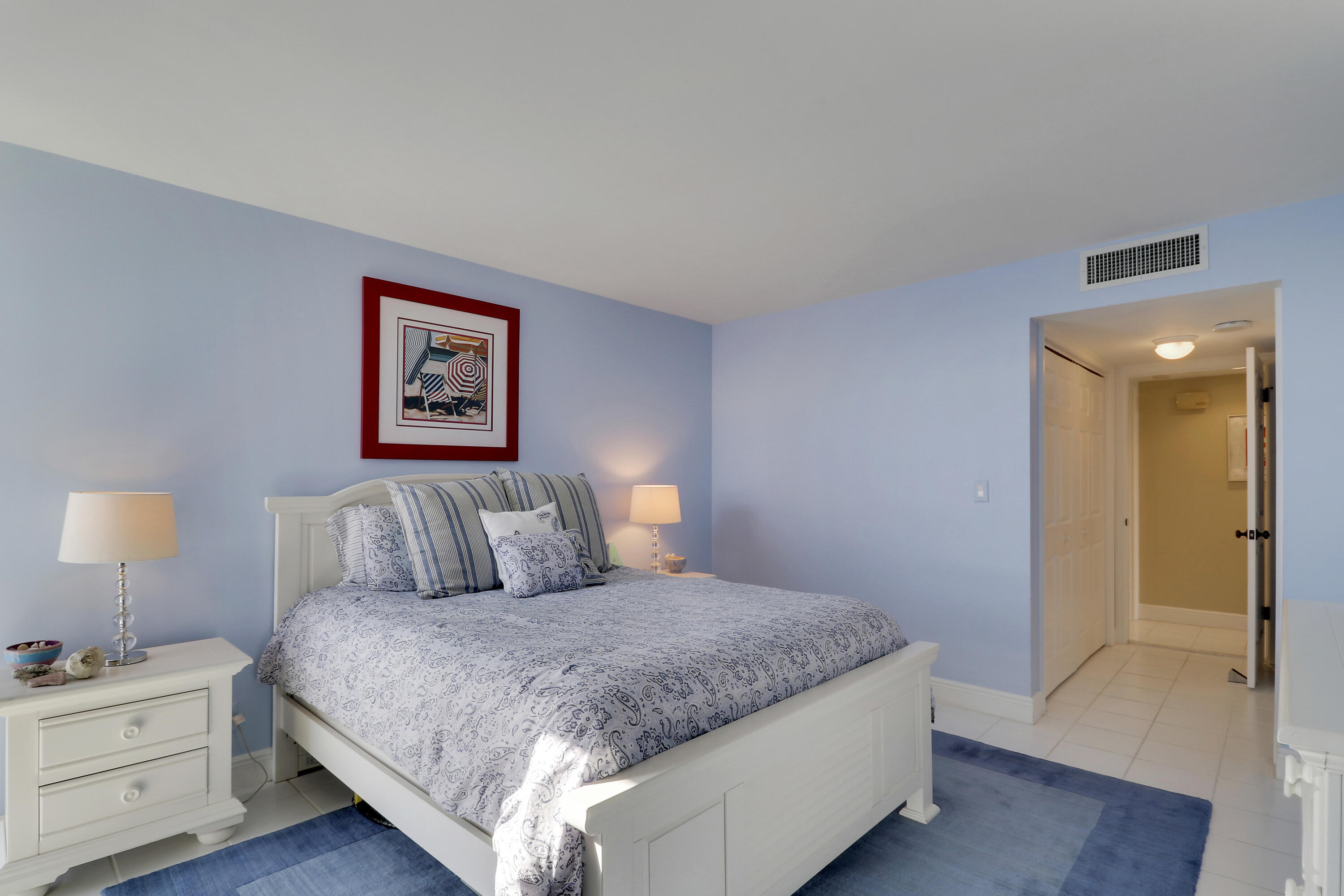 5510 N Ocean Drive 4c Property Photo 24