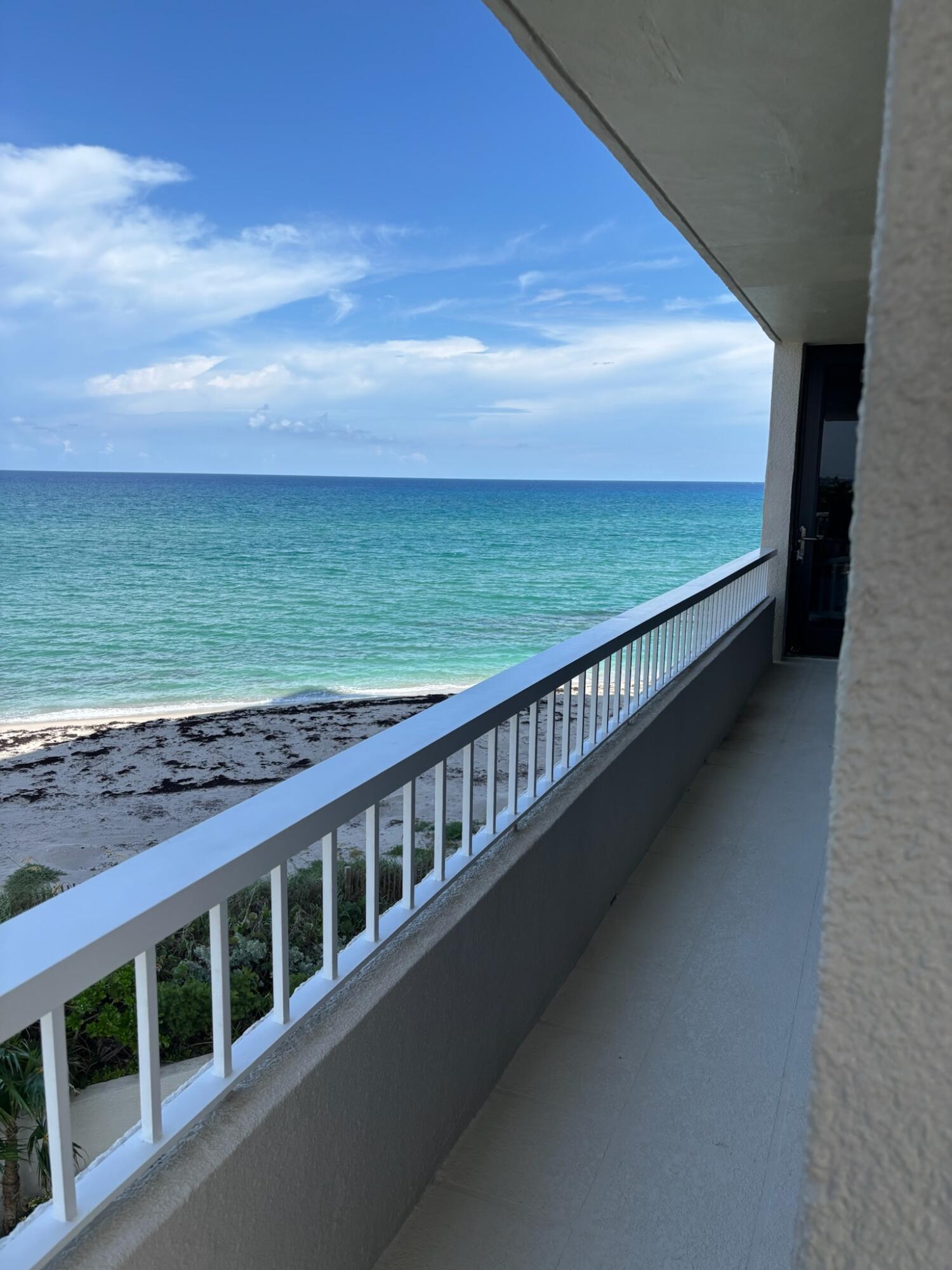 5510 N Ocean Drive 4c Property Photo 32
