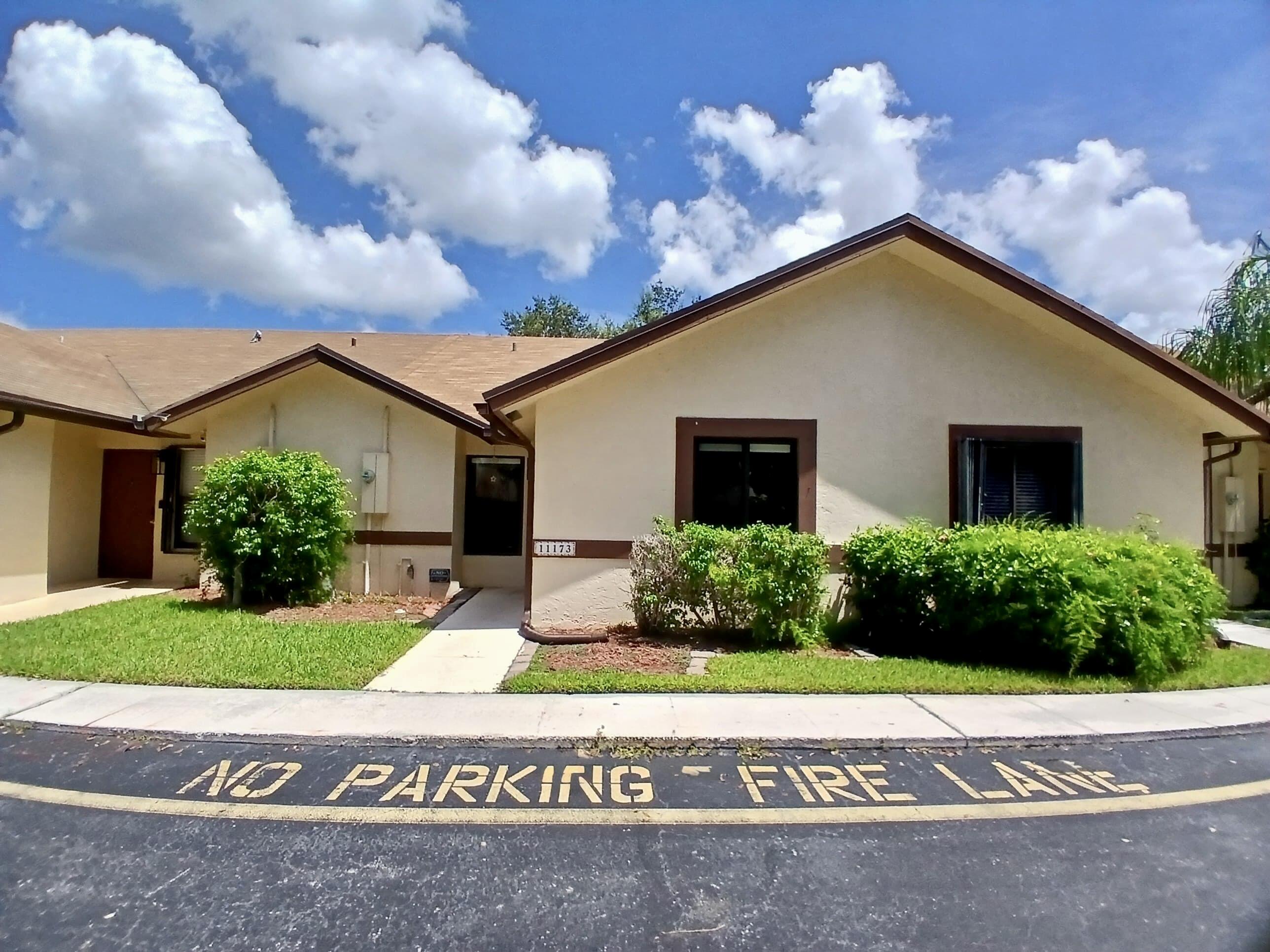 11173 Nw 38th Place Property Photo 1