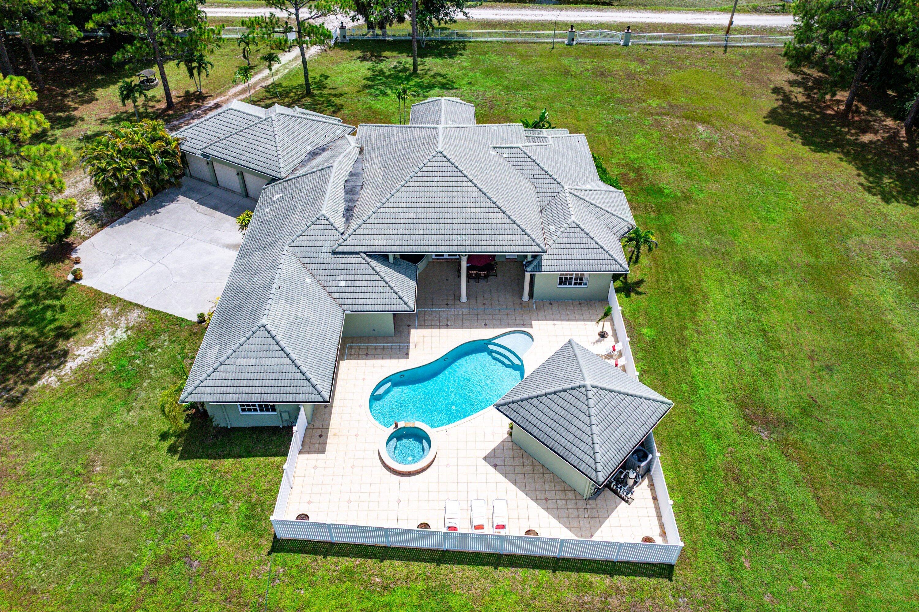 2749 A Road Property Photo 5