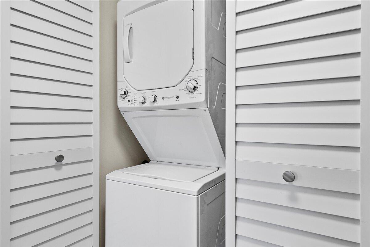 742 Nantucket Circle Property Photo 15