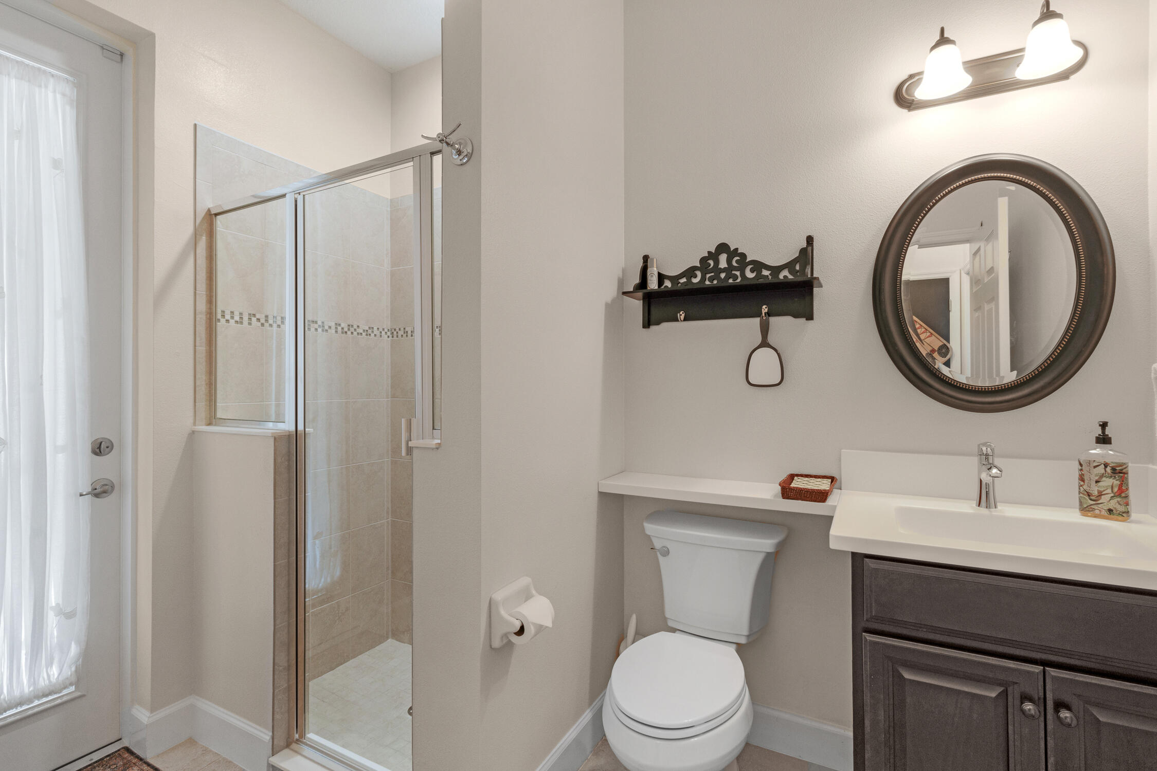 4241 Diamond Square Property Photo 9