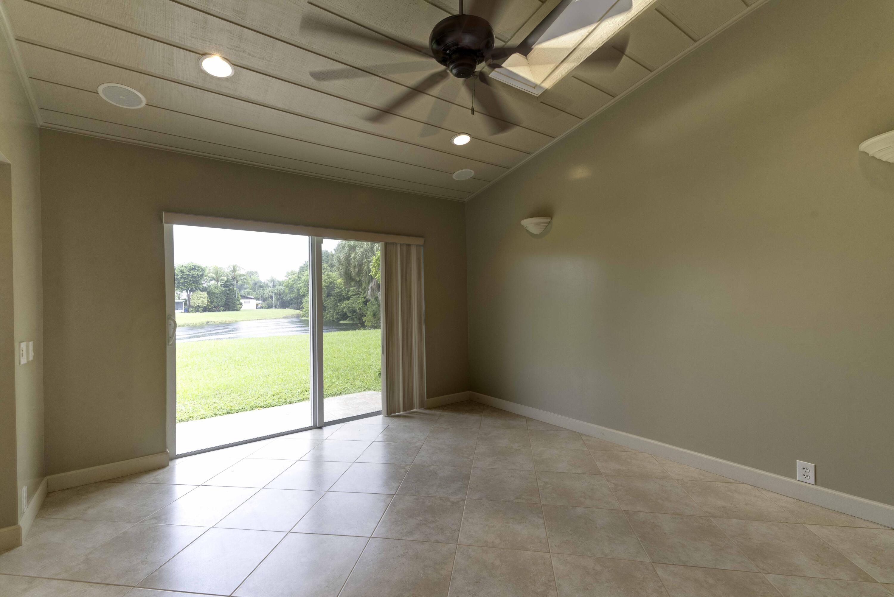 5263 Copperleaf Circle Property Photo 10
