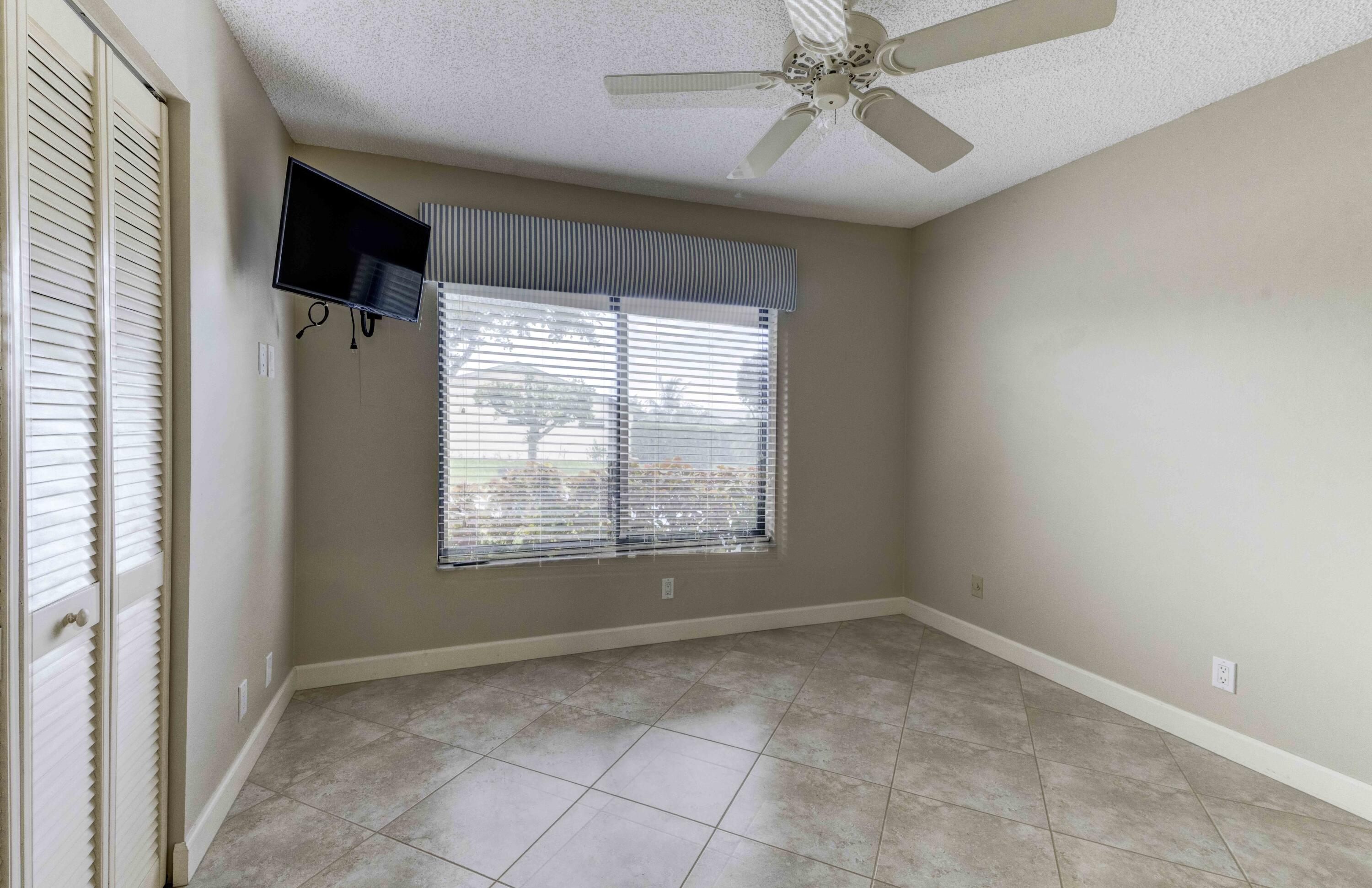 5263 Copperleaf Circle Property Photo 16
