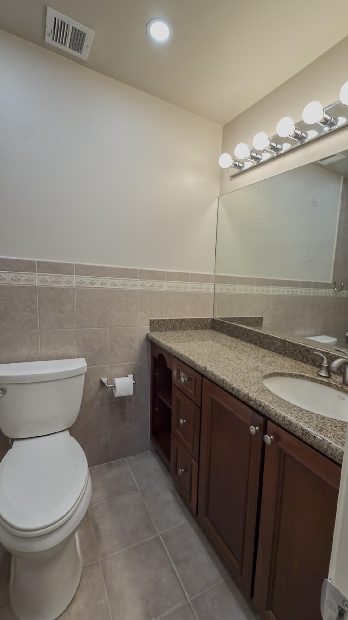 5263 Copperleaf Circle Property Photo 17