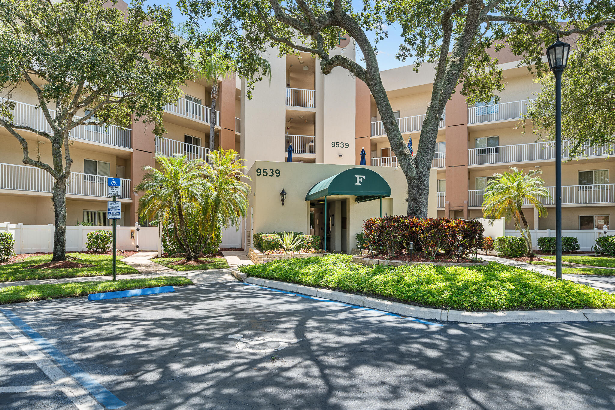 9539 WELDON Circle F408