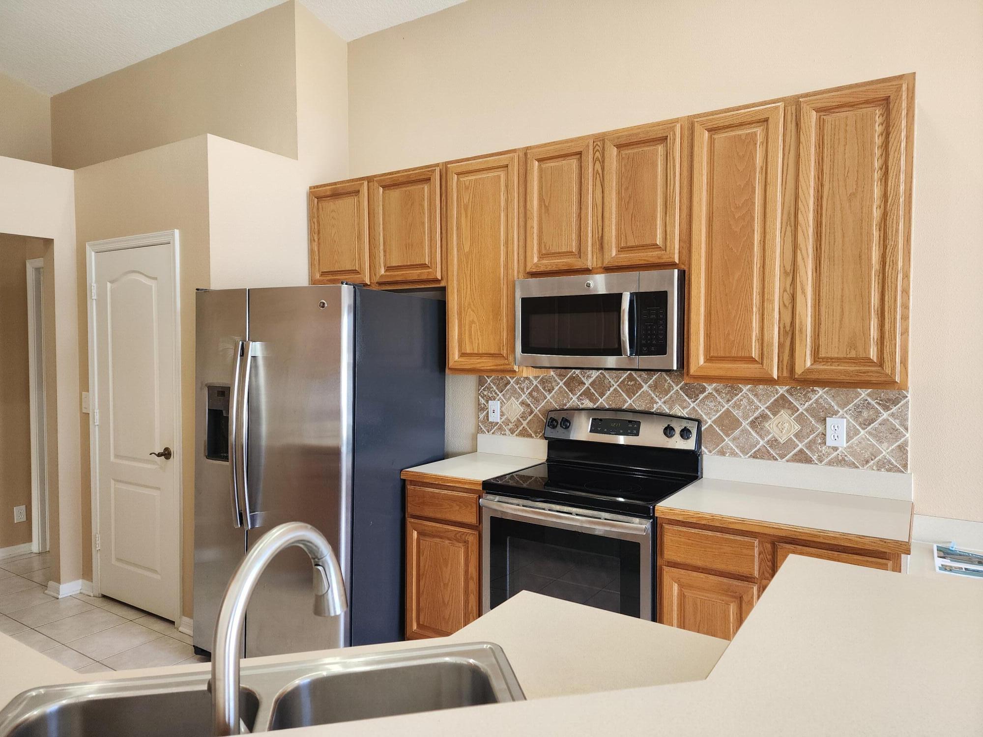 849 Nw Waterlily Place Property Photo 6