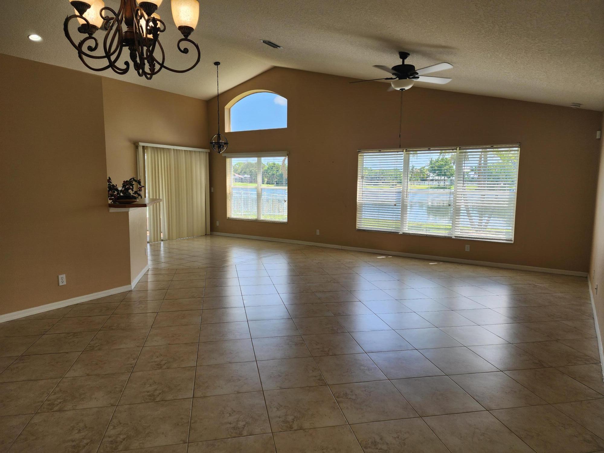 849 Nw Waterlily Place Property Photo 15