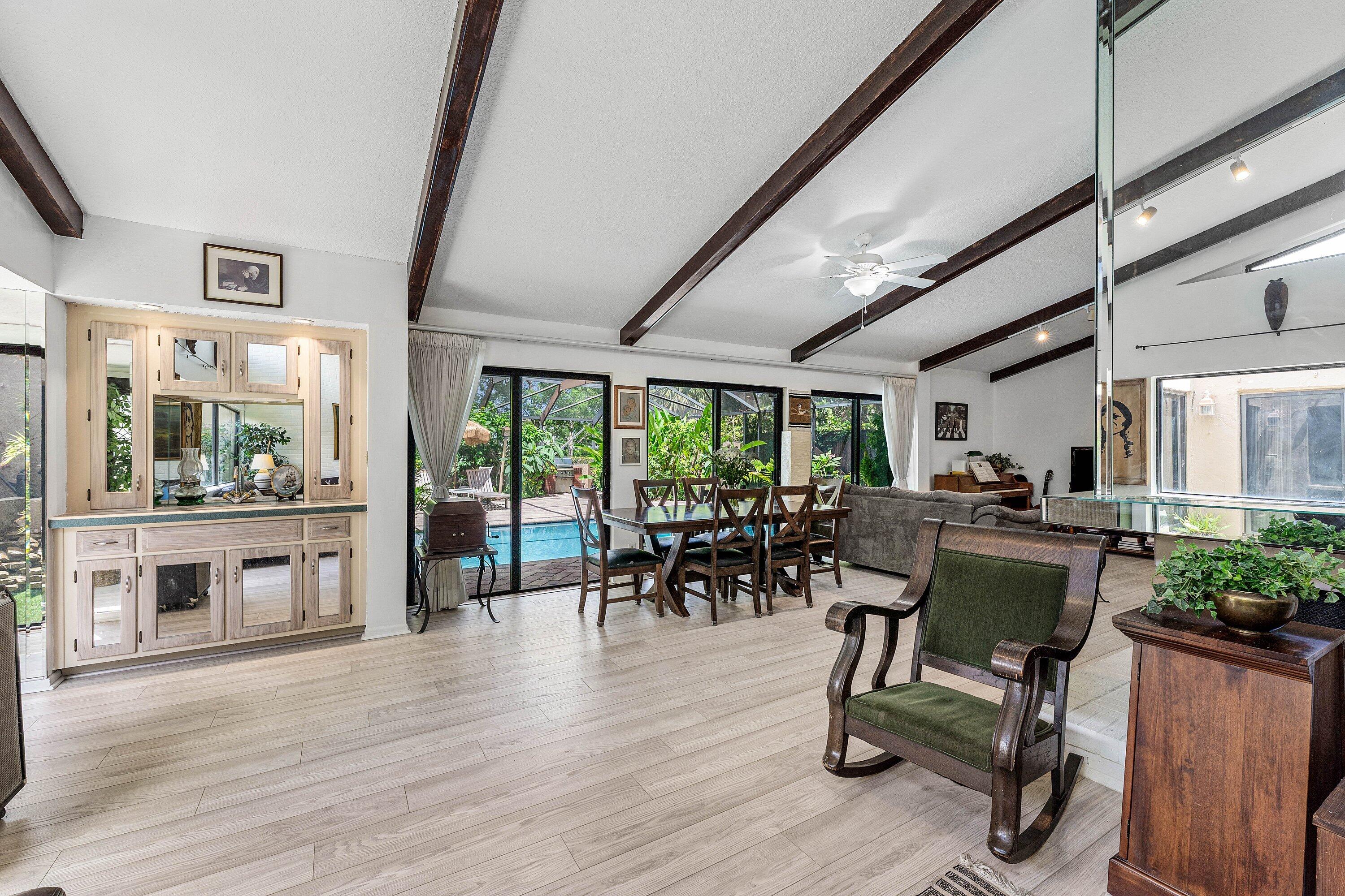 6582 Patio Lane Property Photo 13