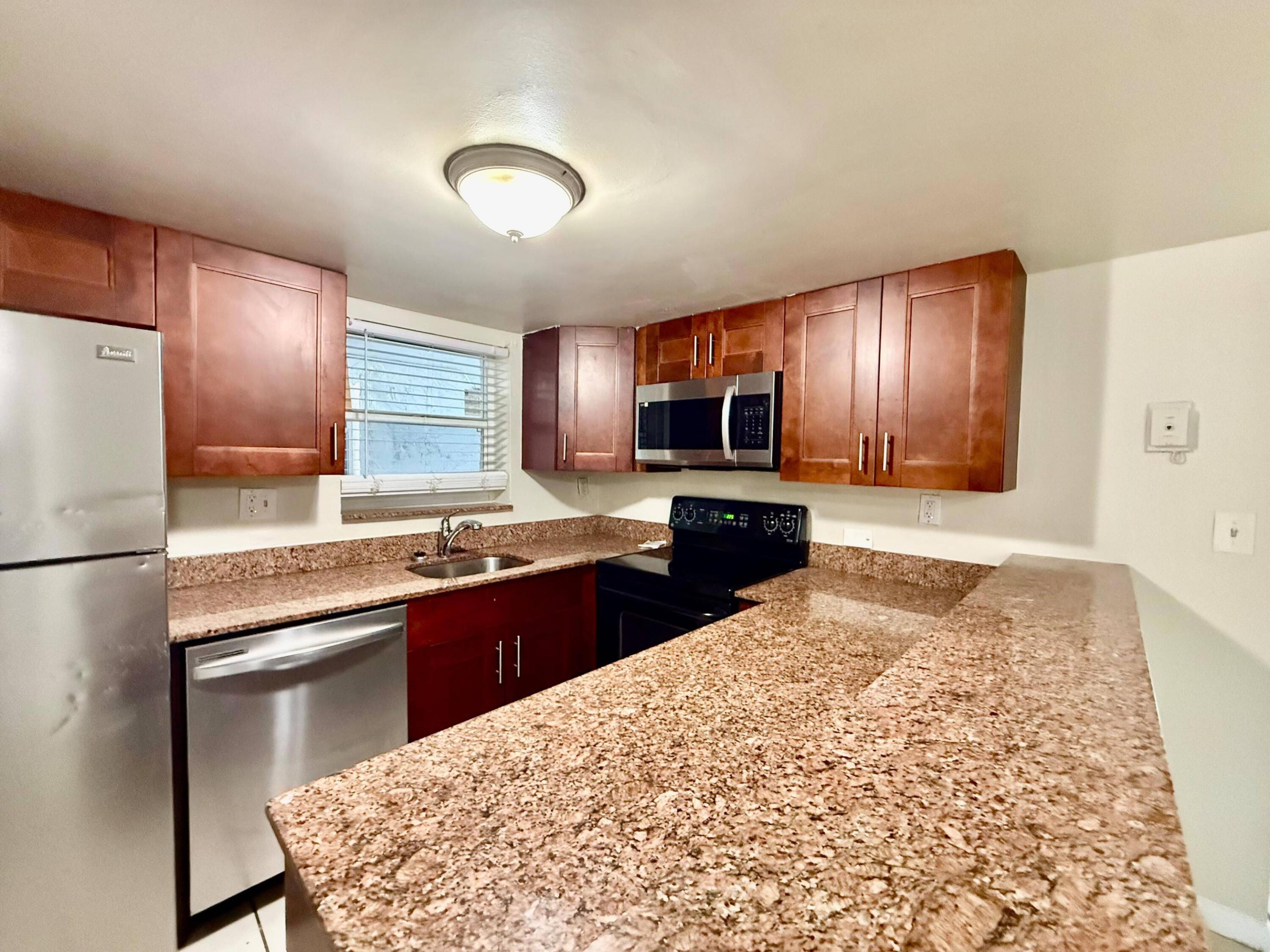 700 SW 81st Avenue 1A Property Photo 1