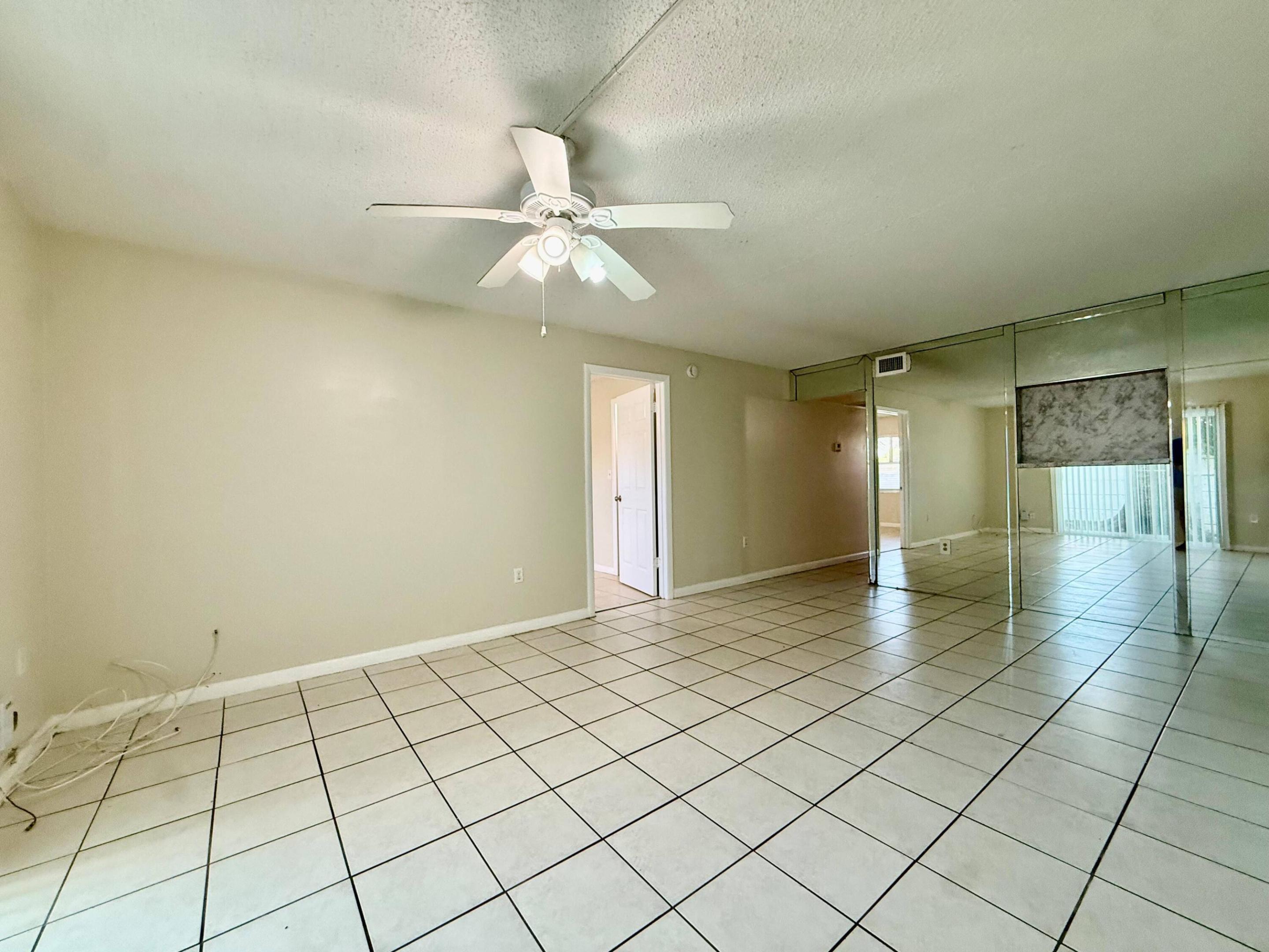 700 Sw 81st Avenue 1a Property Photo 3