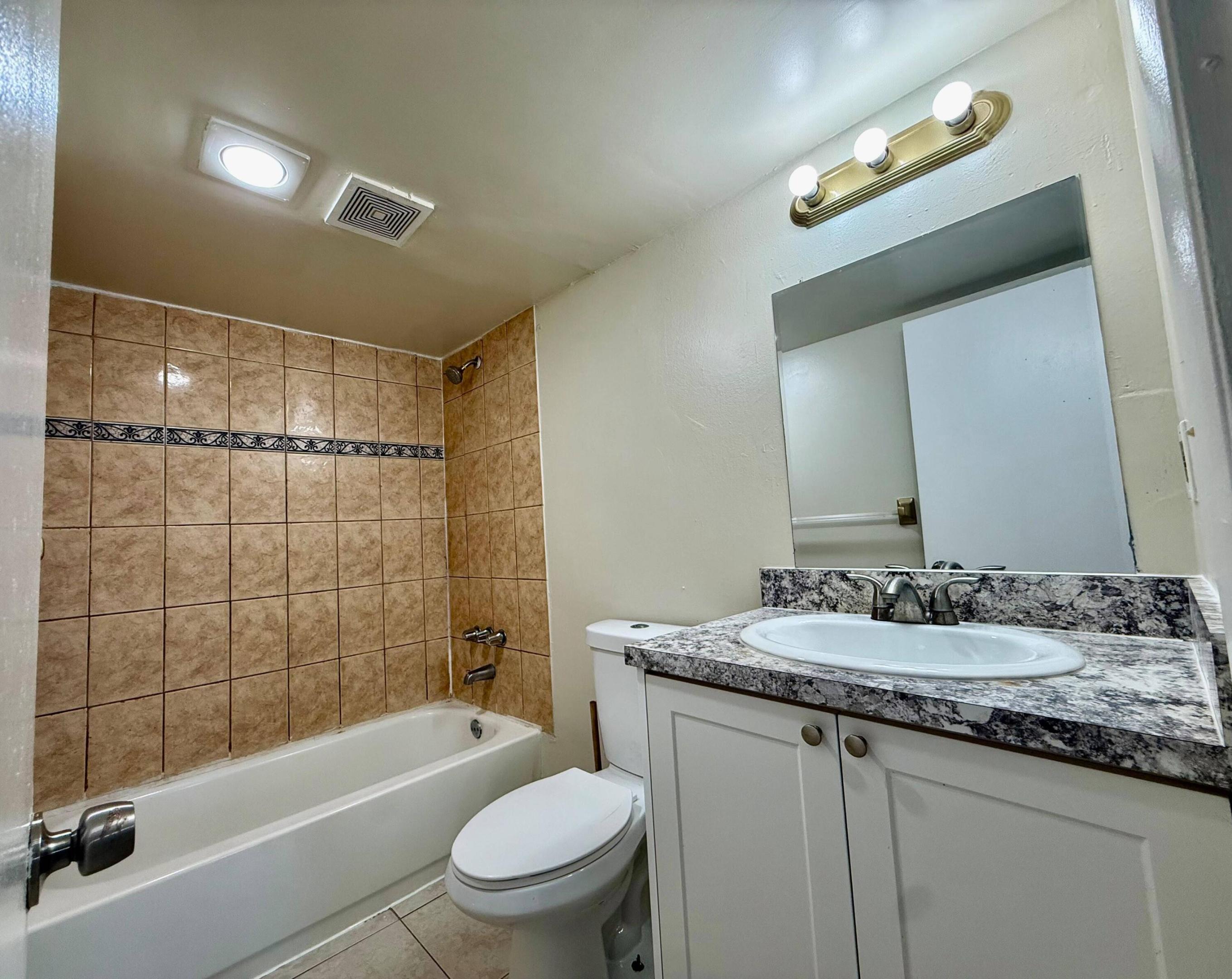 700 Sw 81st Avenue 1a Property Photo 4