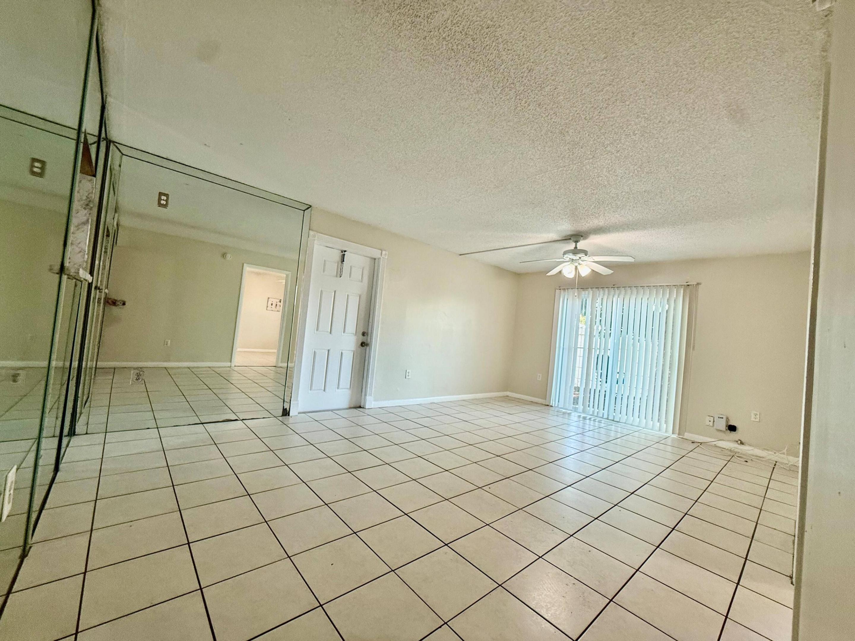 700 Sw 81st Avenue 1a Property Photo 8