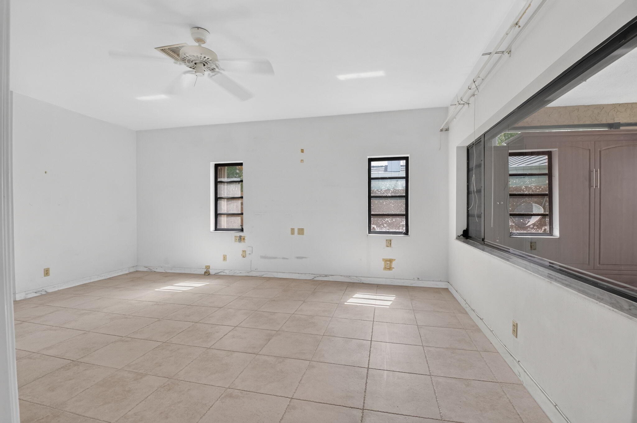 5688 Wind Drift Lane Property Photo 23