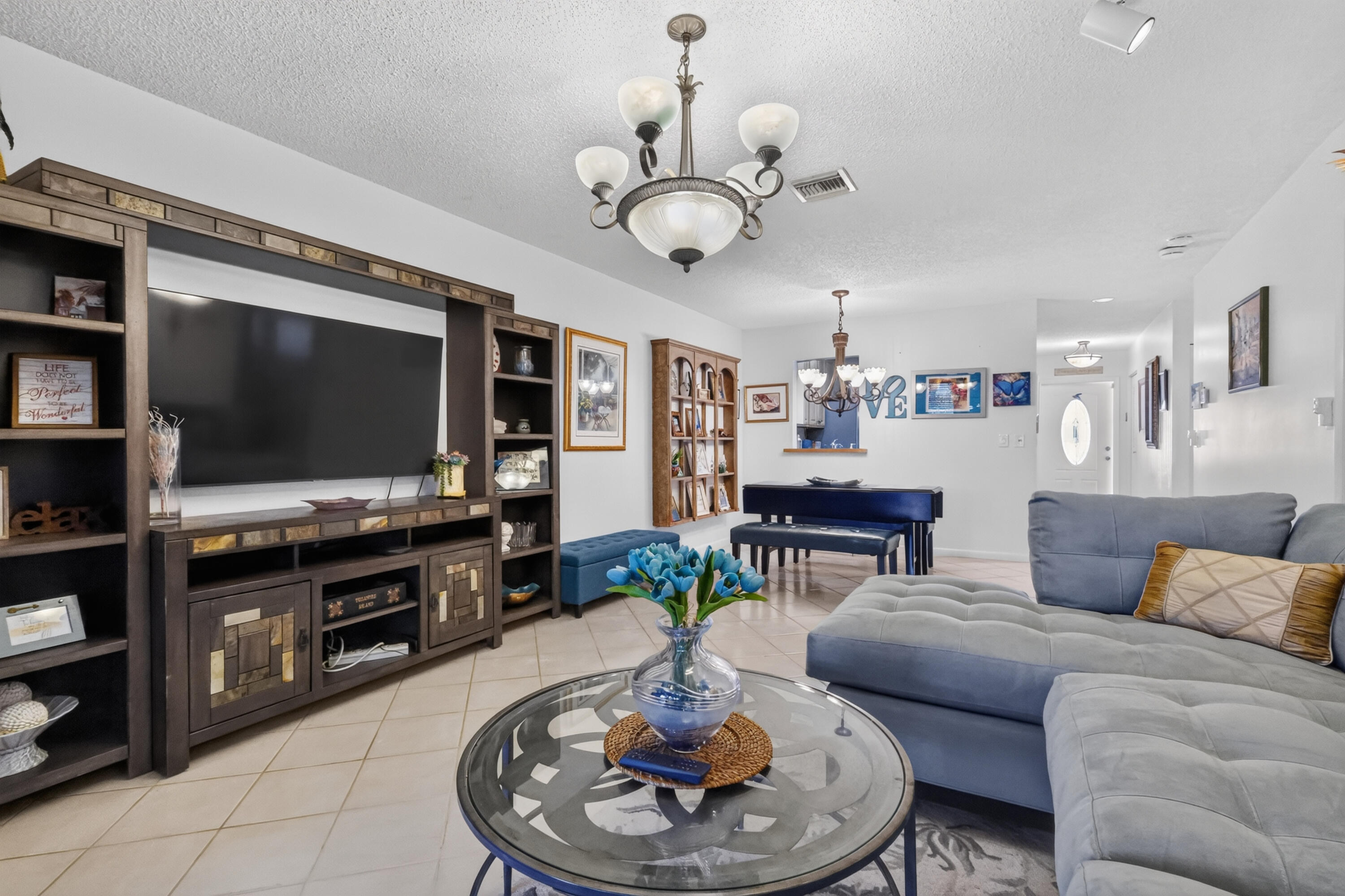 6802 Moonlit Drive Property Photo 12