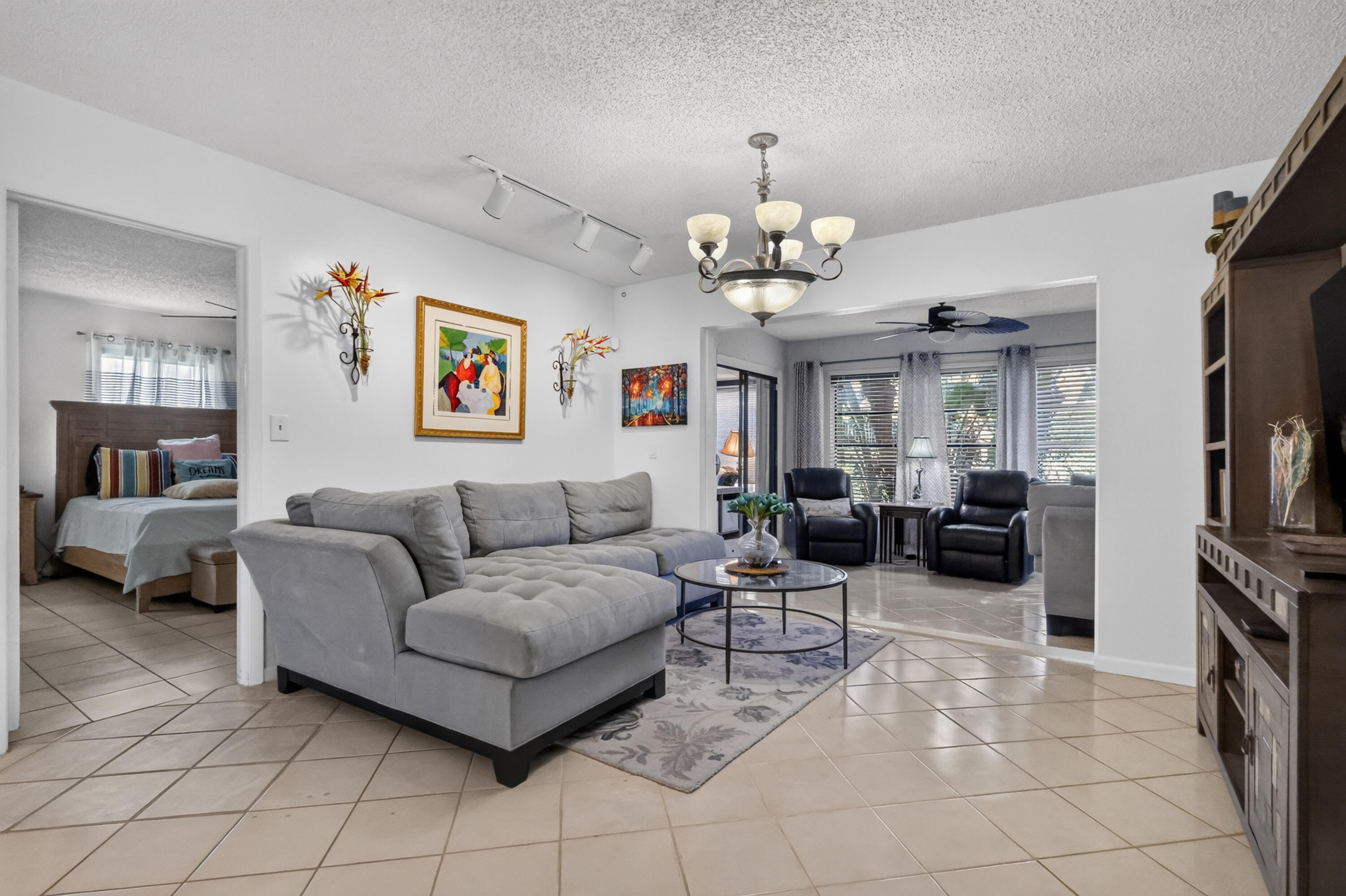 6802 Moonlit Drive Property Photo 14
