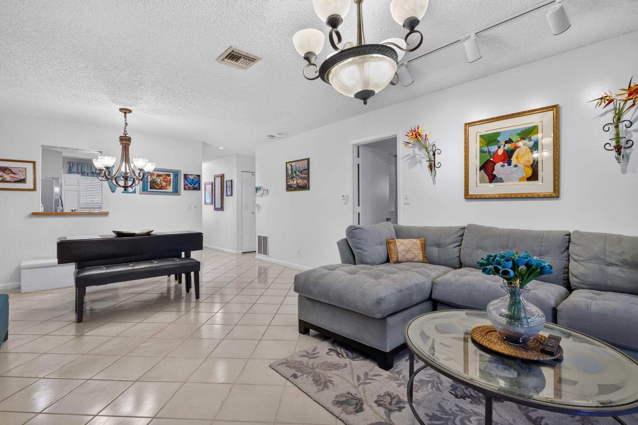 6802 Moonlit Drive Property Photo 16