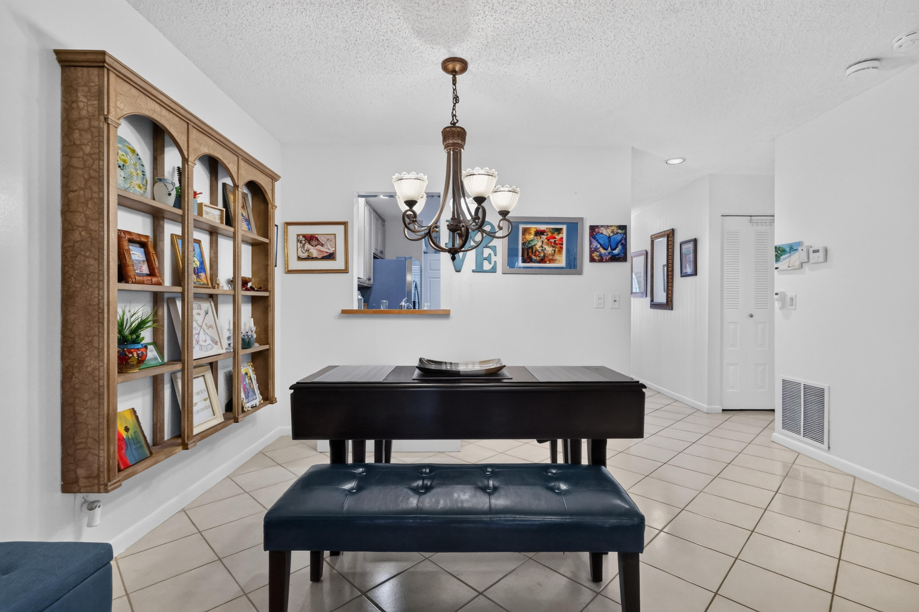 6802 Moonlit Drive Property Photo 19
