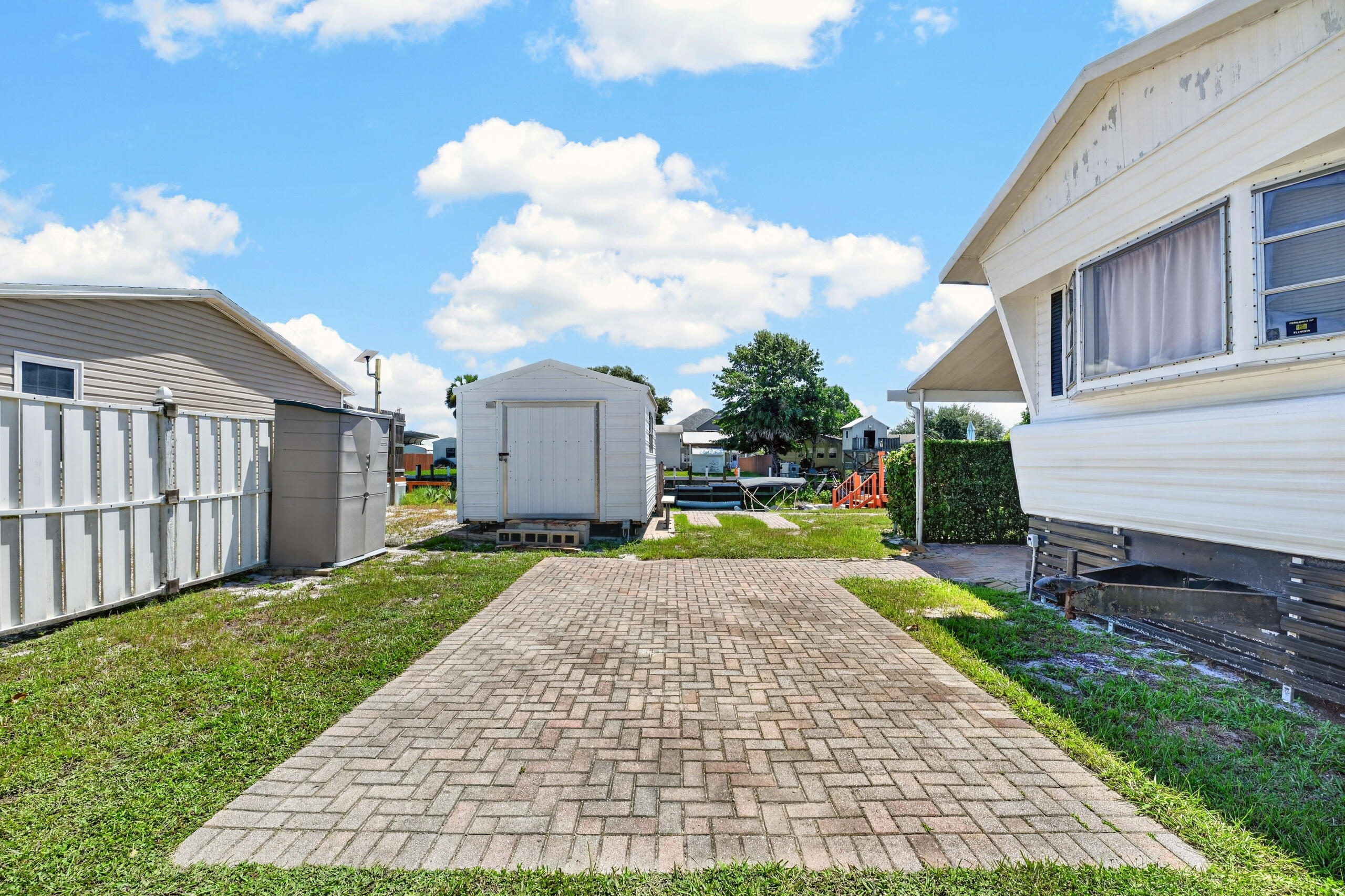 13651 Ne 237th Court Property Photo 47