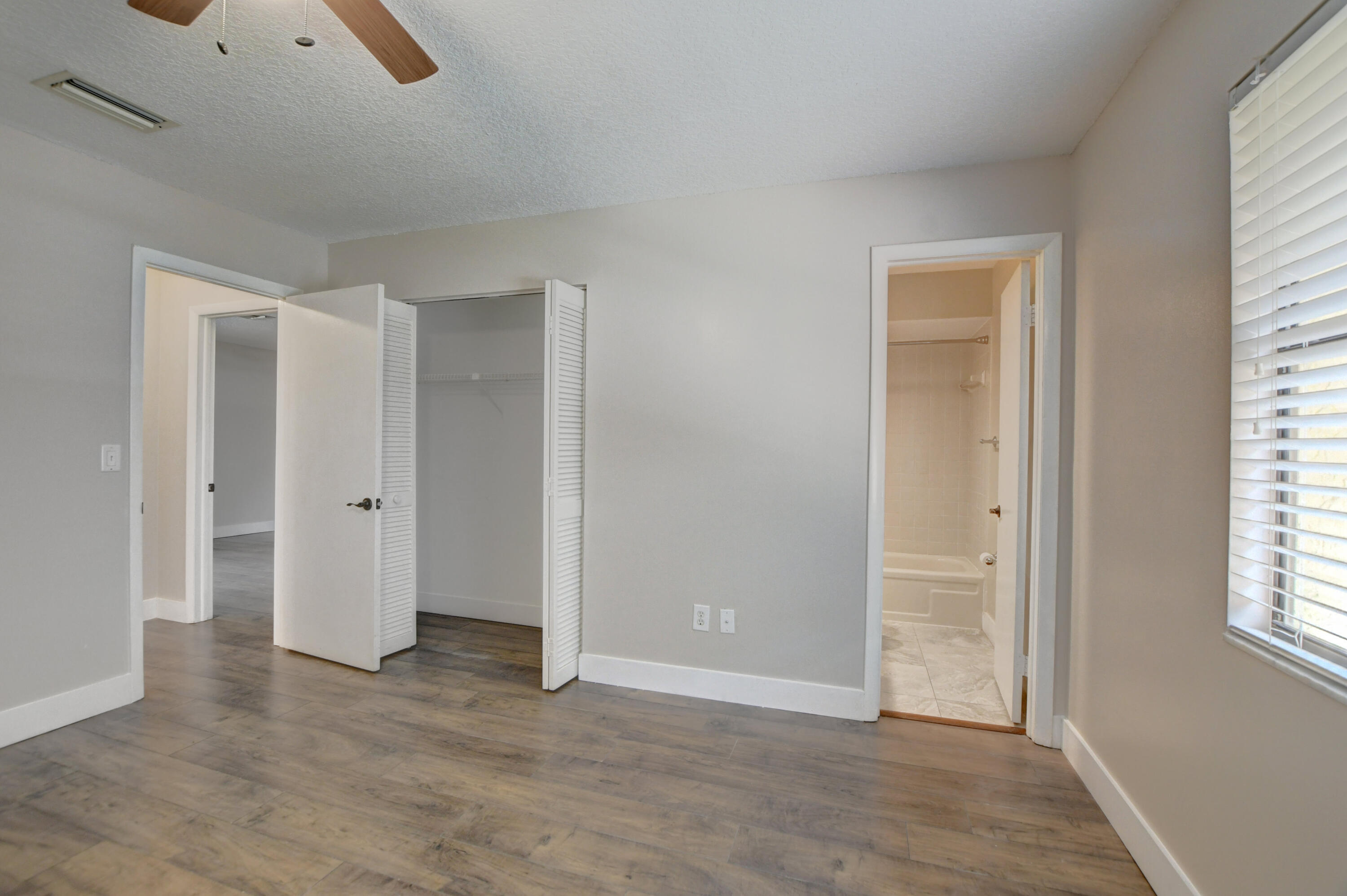 6165 Belleza Lane Property Photo 15
