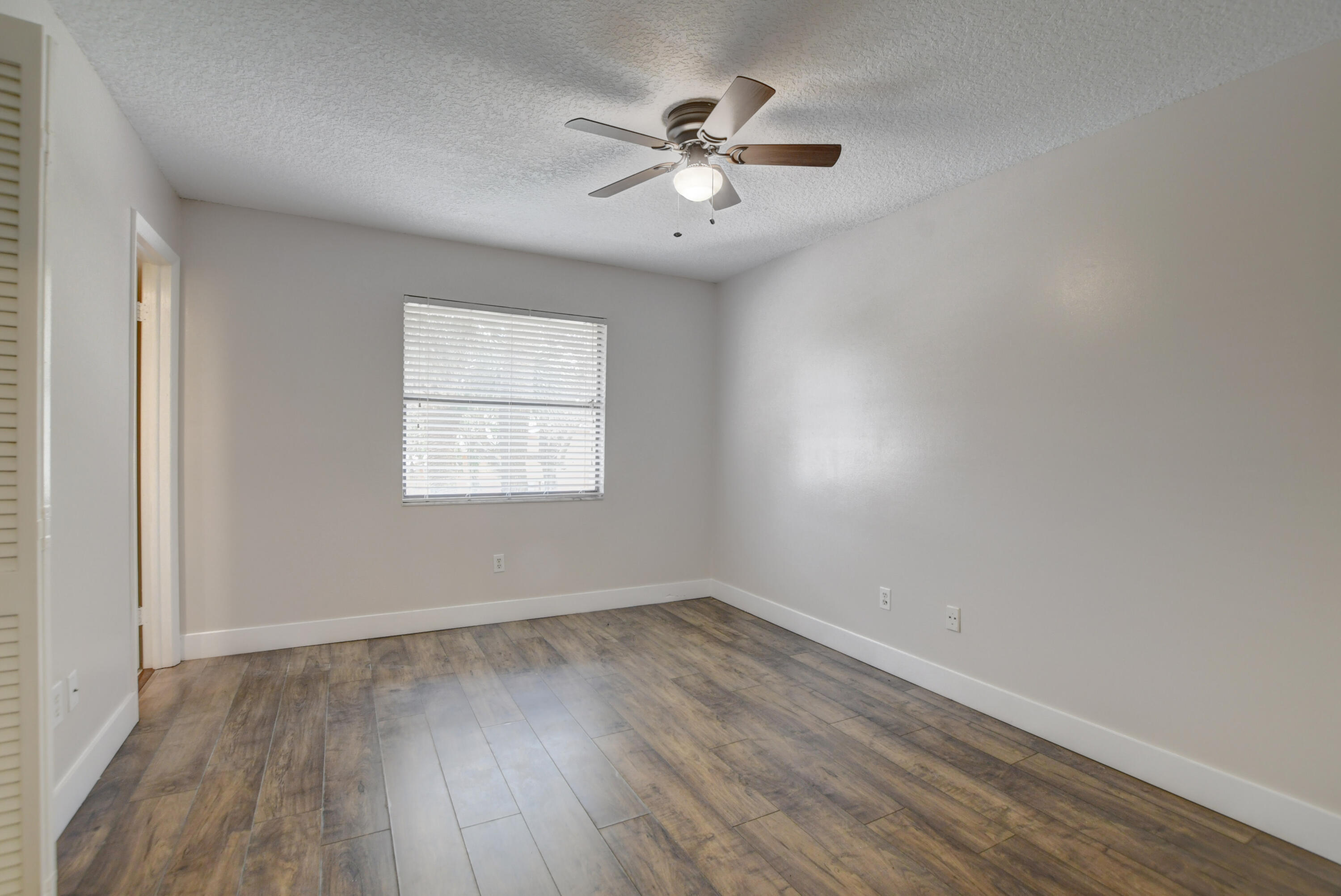 6165 Belleza Lane Property Photo 16