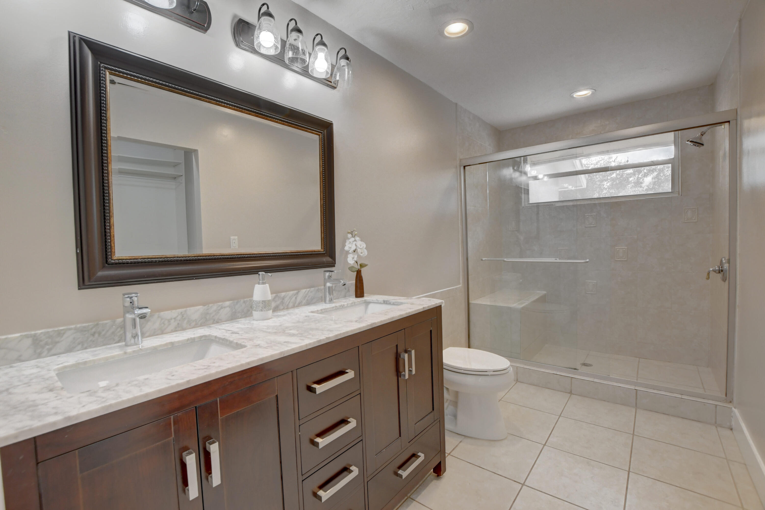 6165 Belleza Lane Property Photo 17