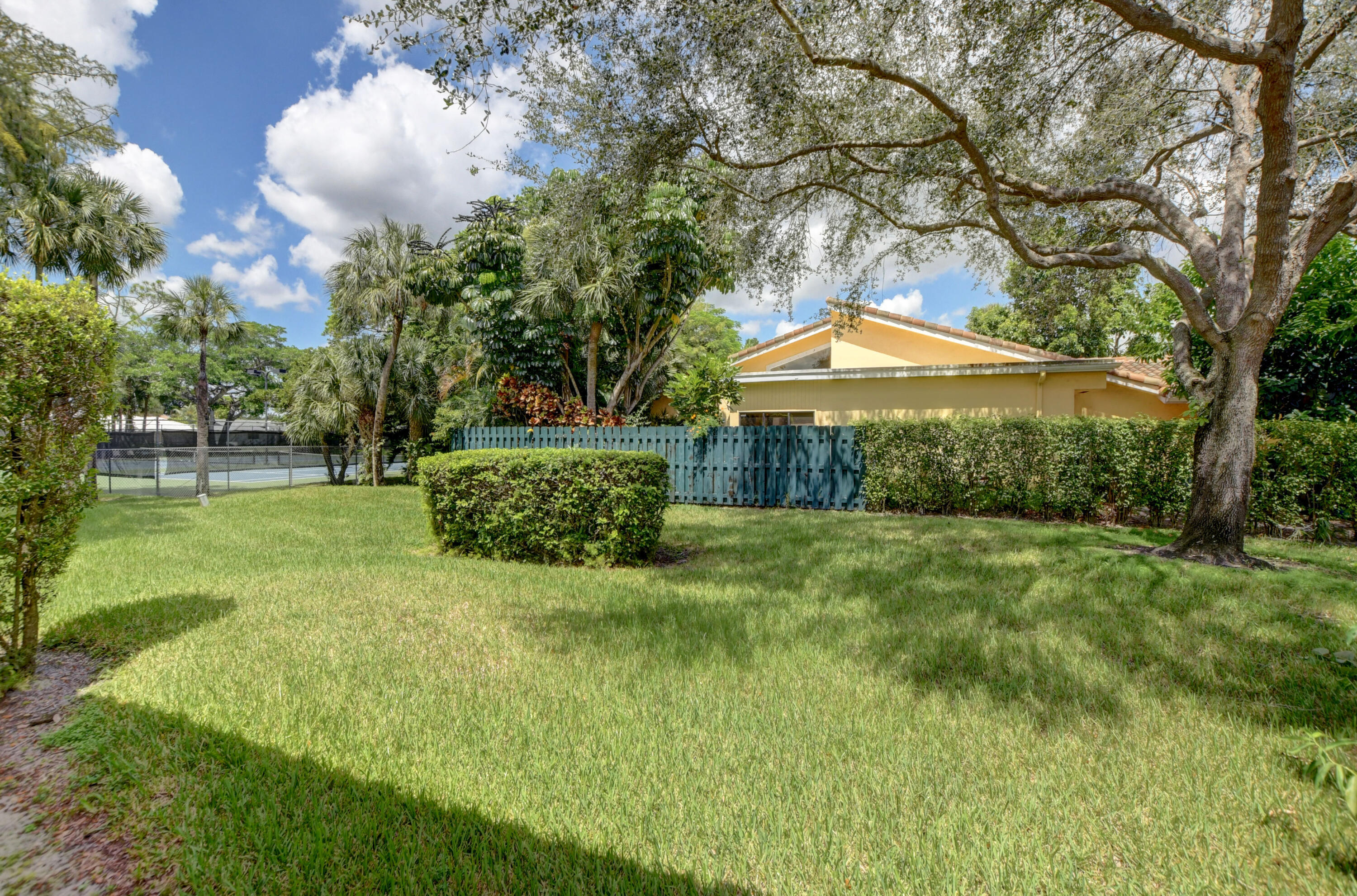 6165 Belleza Lane Property Photo 28