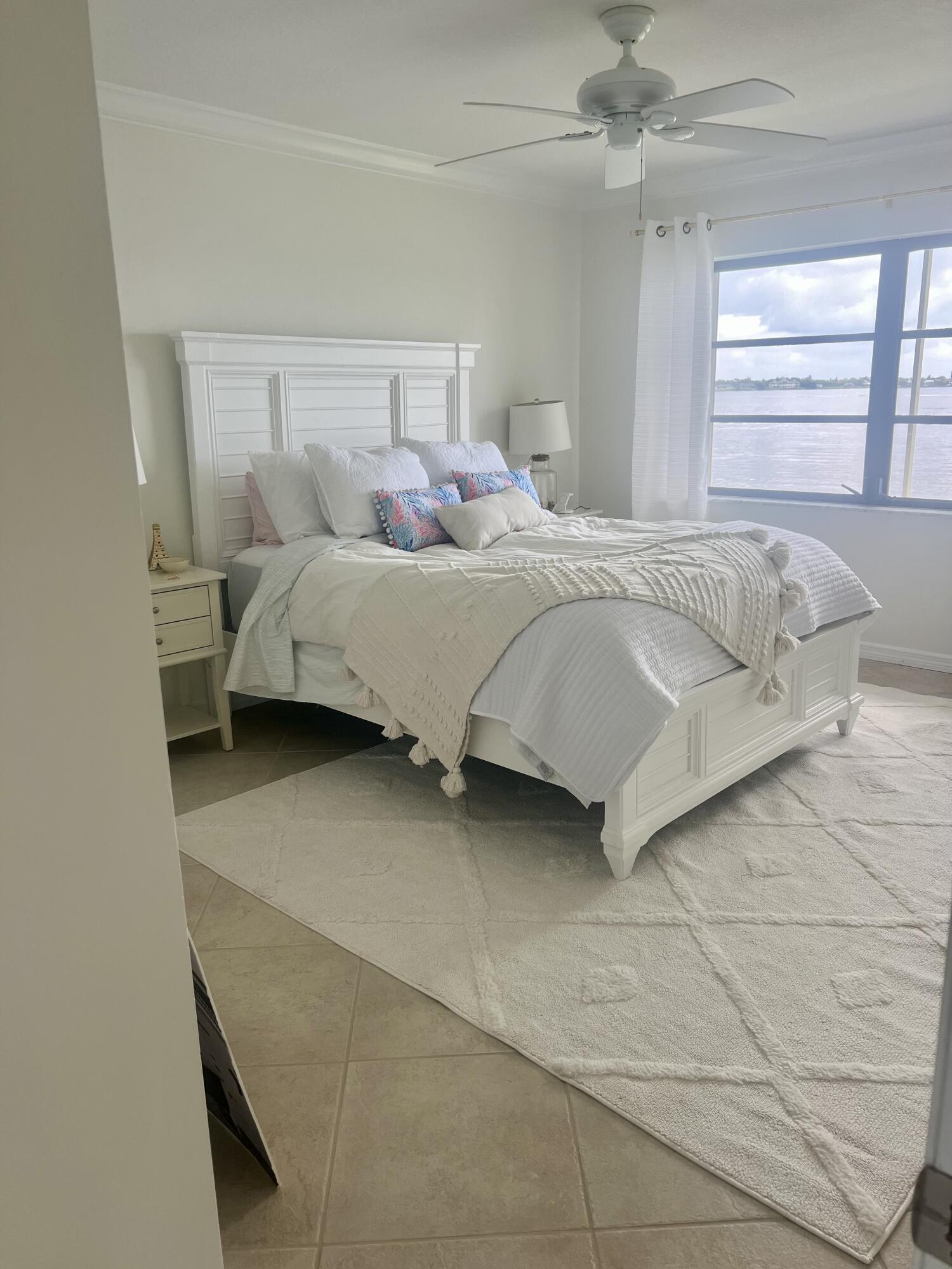 175 Se Saint Lucie Boulevard E130 Property Photo 6