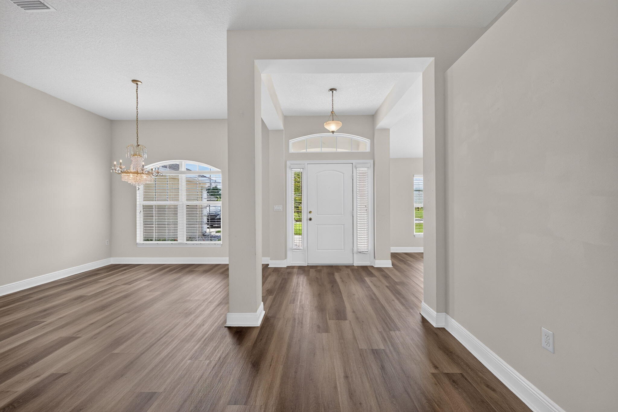 5852 Nw Ethel Court Property Photo 6
