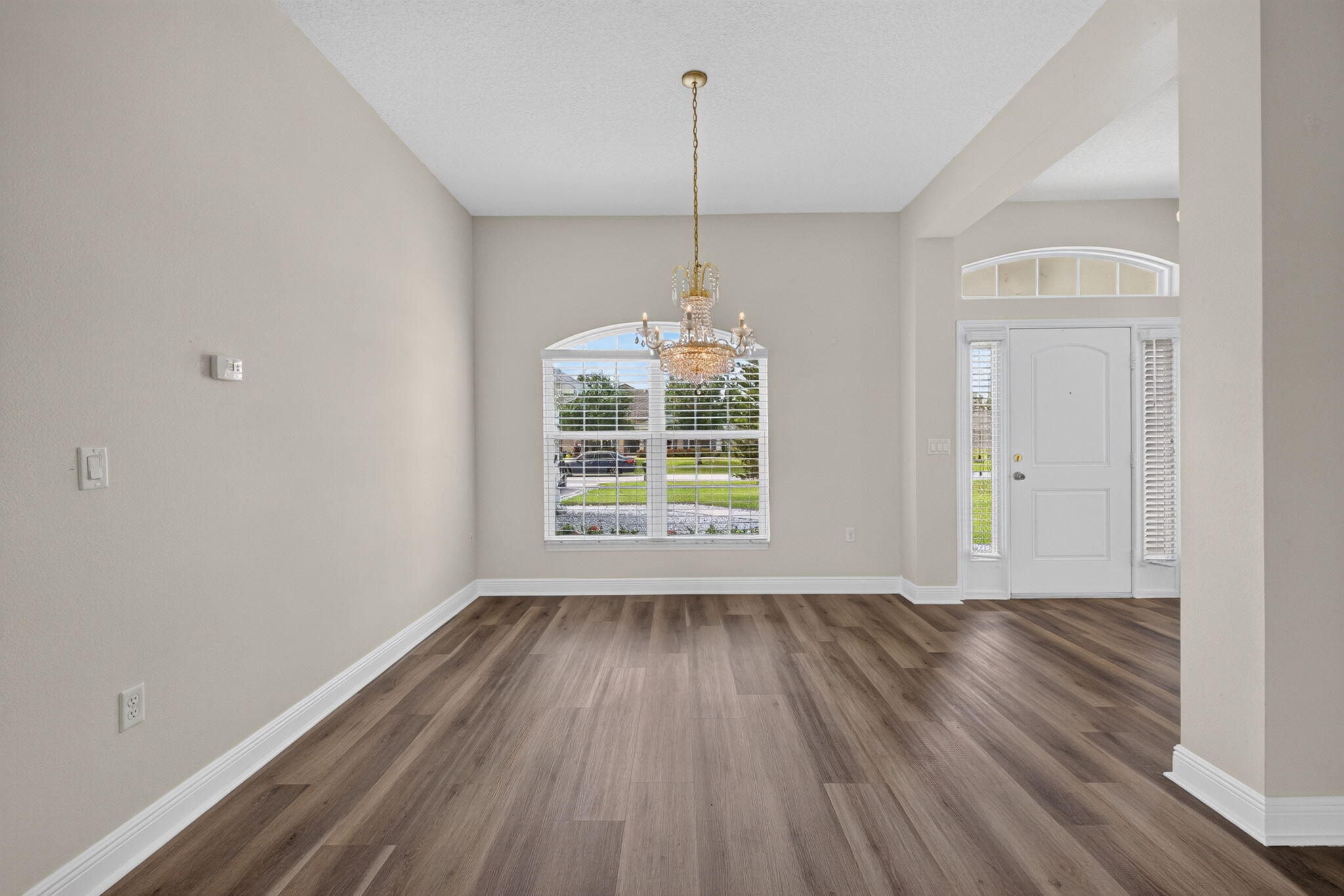 5852 Nw Ethel Court Property Photo 7