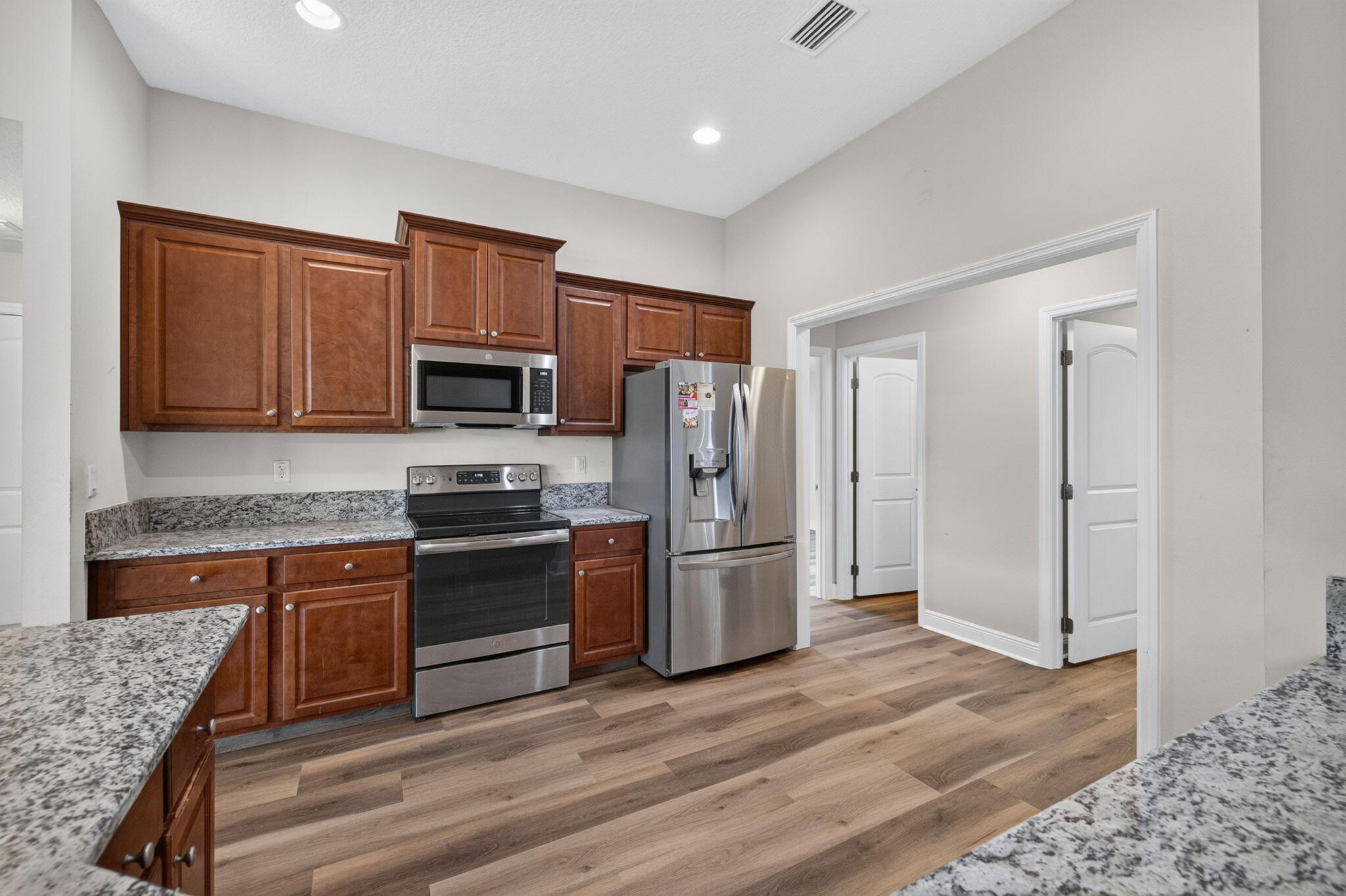 5852 Nw Ethel Court Property Photo 11