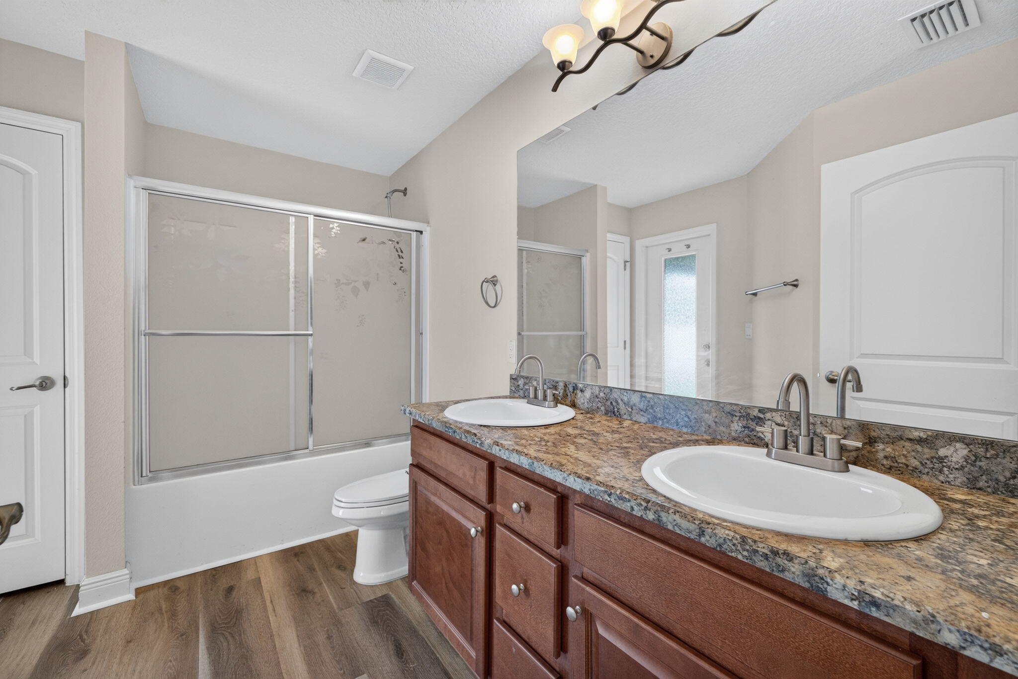 5852 Nw Ethel Court Property Photo 17