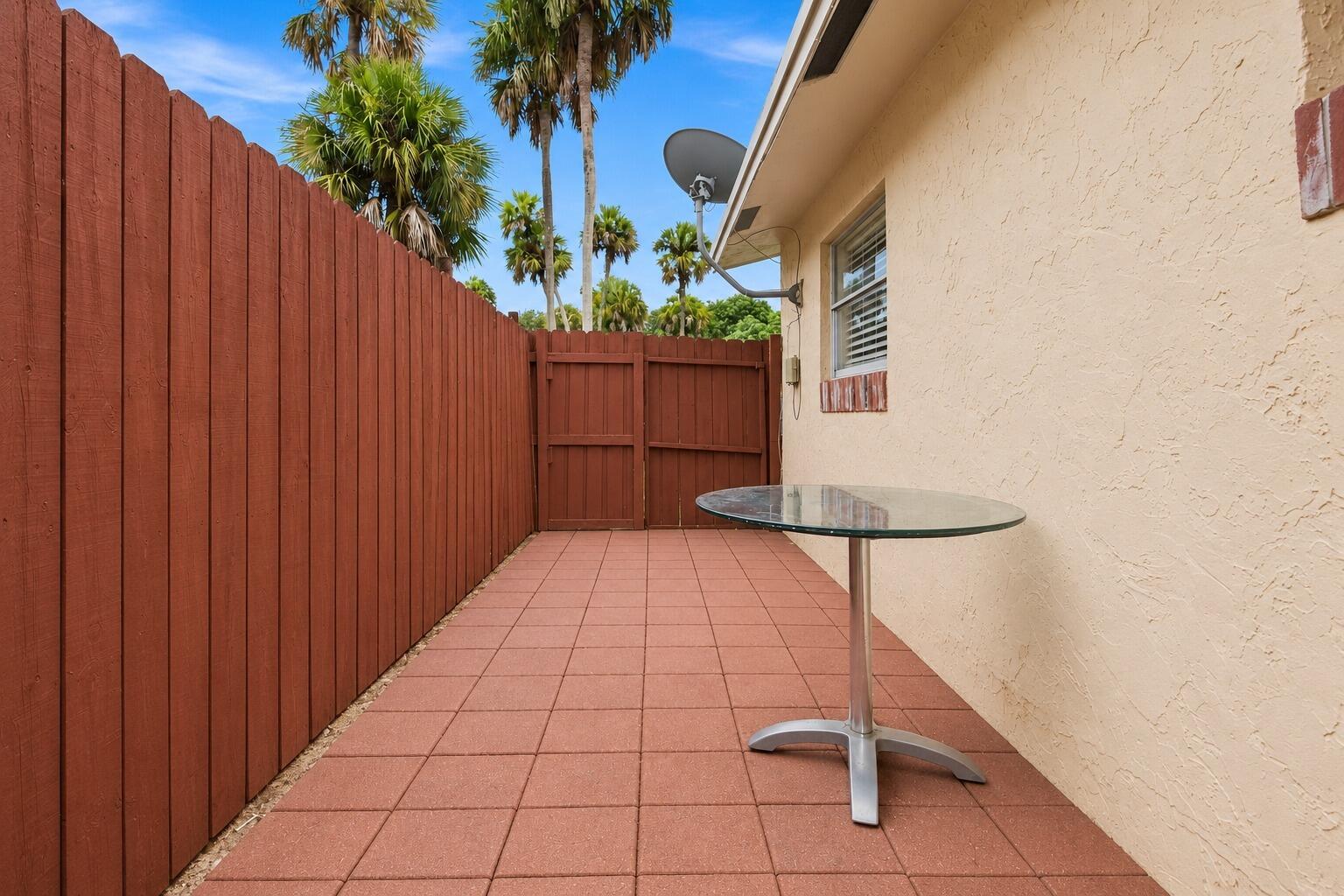 2889 Sw 19th Place A Property Photo 20
