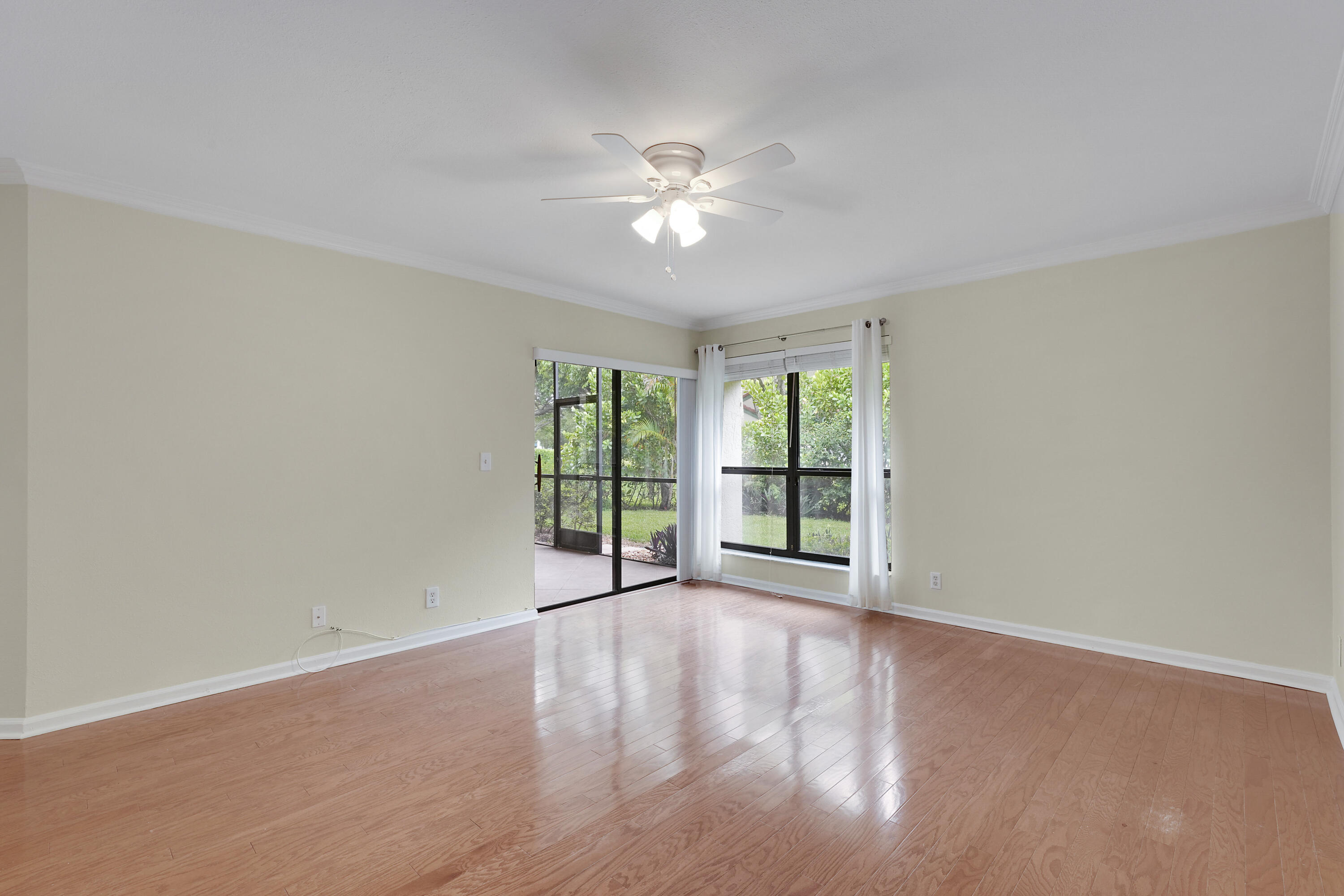 13 Lexington Lane E A Property Photo 12