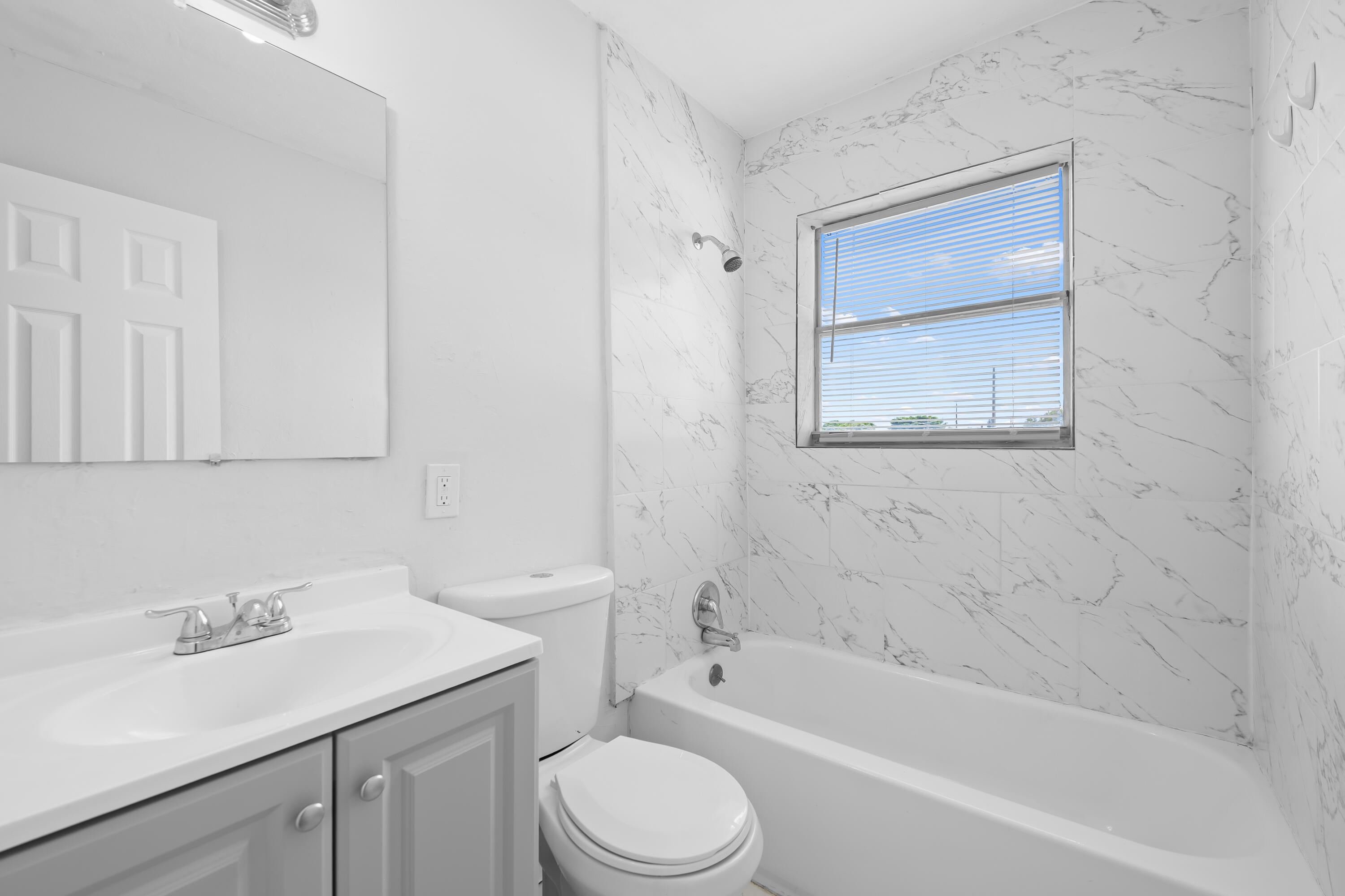 1761 Ali Baba Avenue #4 Property Photo 6