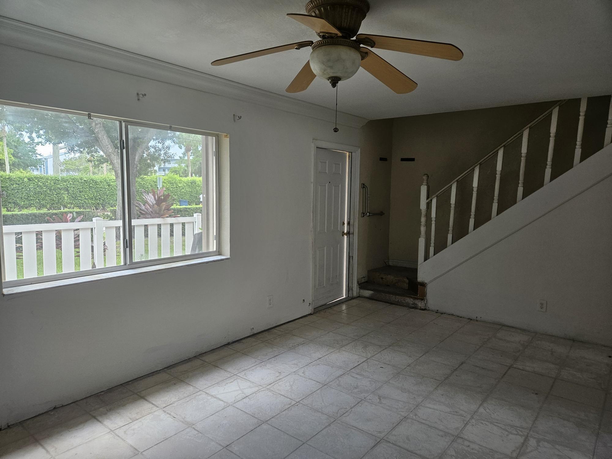 1419 Nw 80th Avenue F Property Photo 3