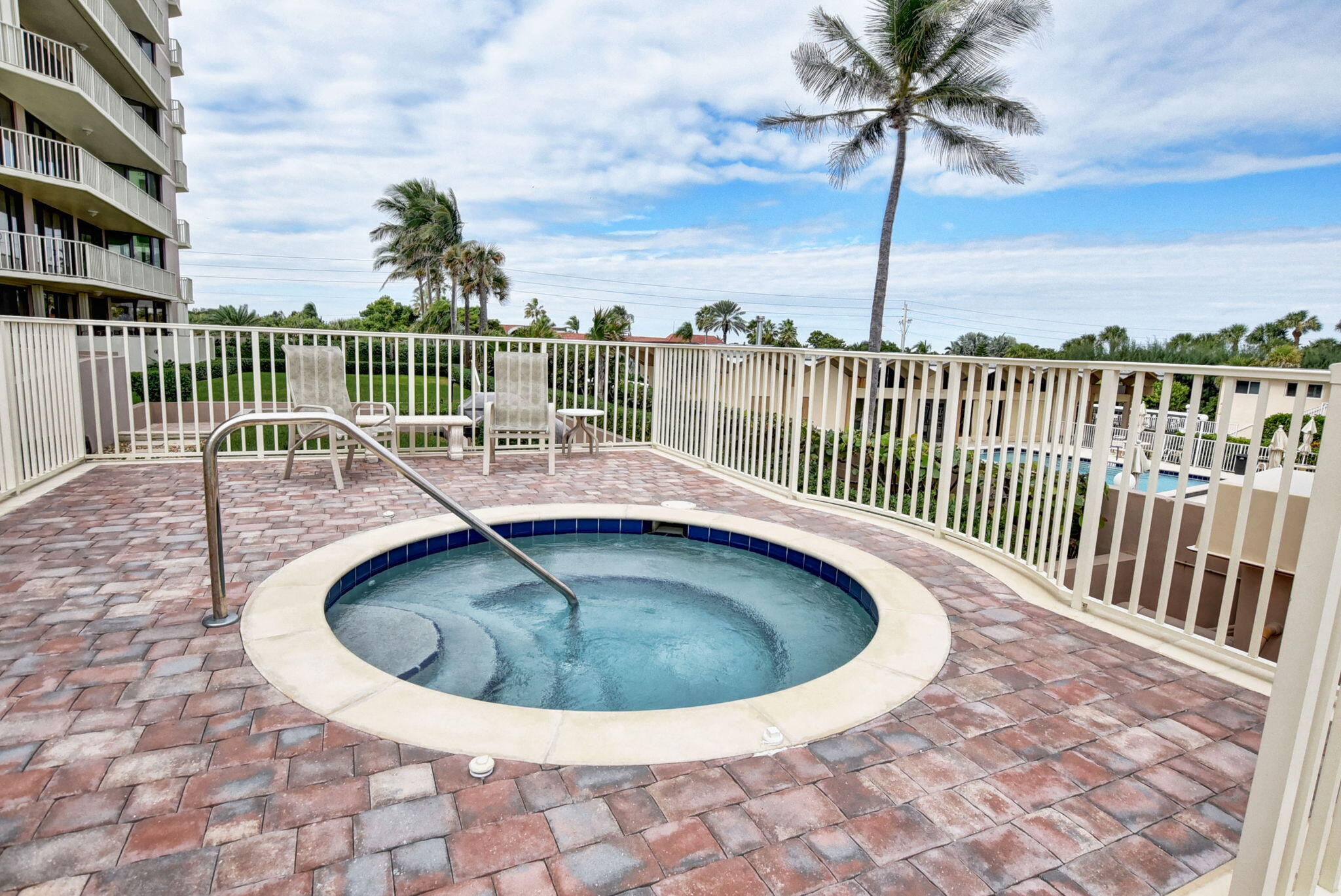 2917 S Ocean Boulevard 401 Property Photo 47